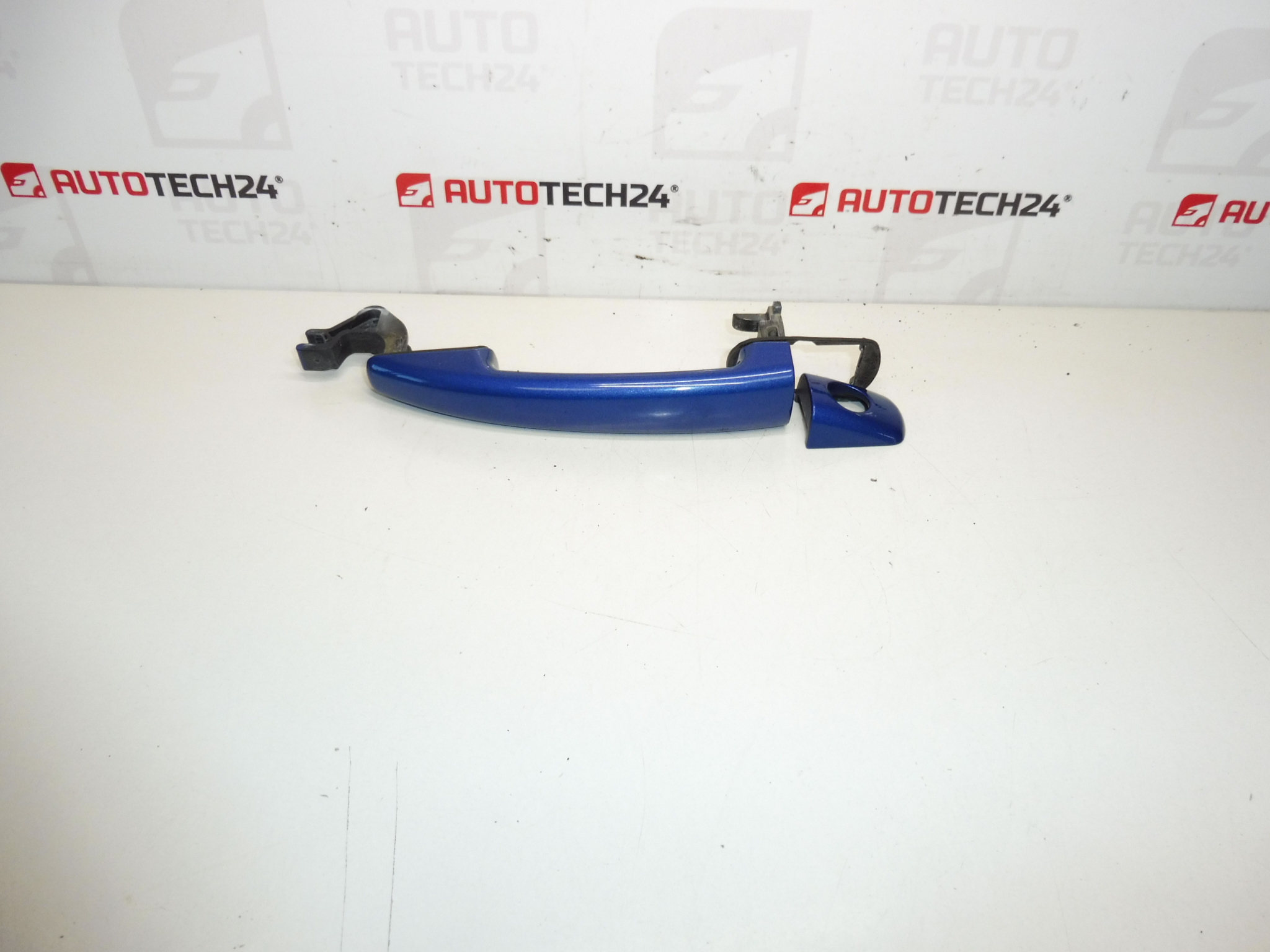 Klamka drzwi kierowcy Citroën Peugeot KNND 9101EP