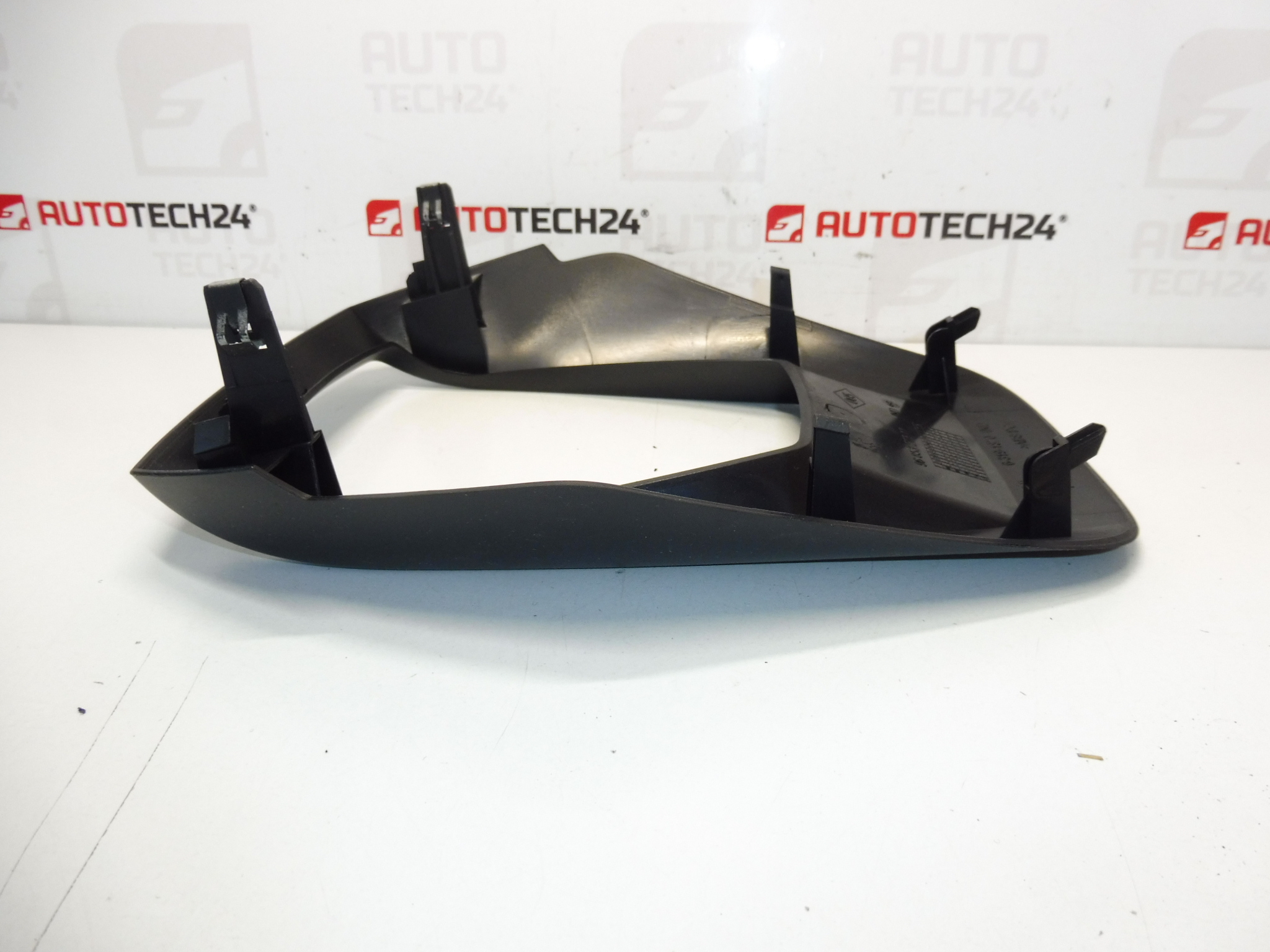 Panel wyświetlacza Headup Peugeot 3008 5008 9685320377 8209L6