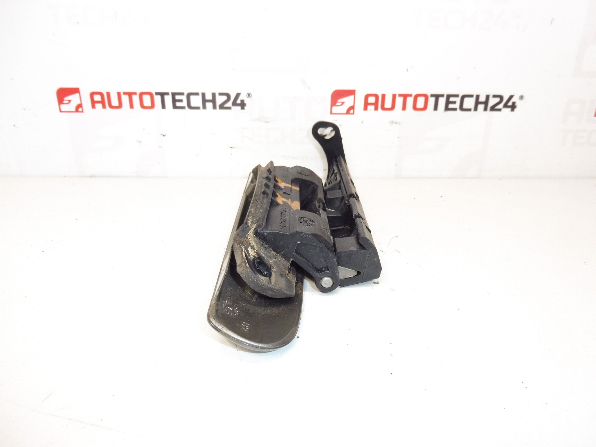 Klamka drzwi lewych Citroën Xsara Picasso KEBC 9101R8