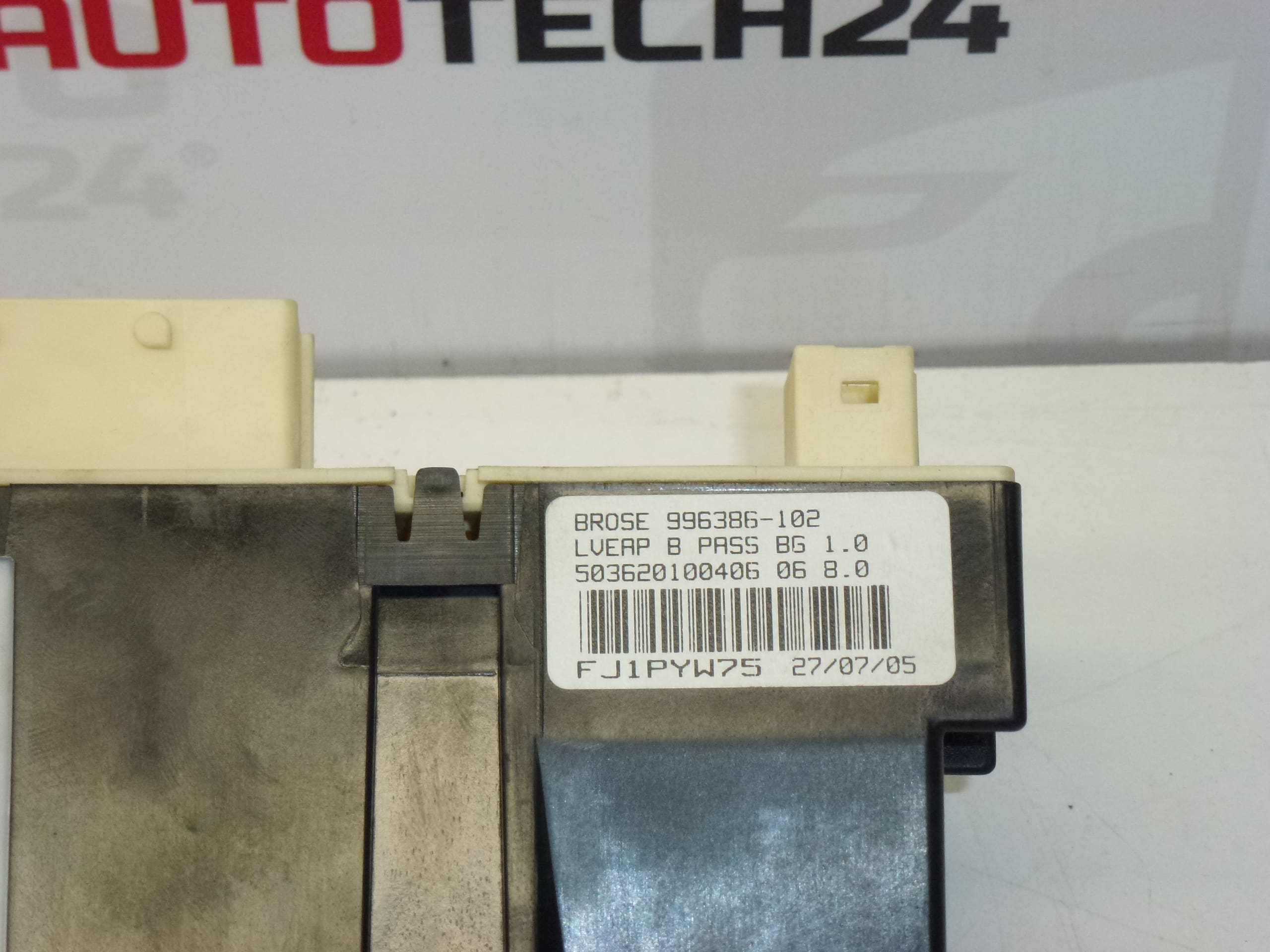 Peugeot 307CC silnik prawej przedniej szyby 9660037580 9222CK