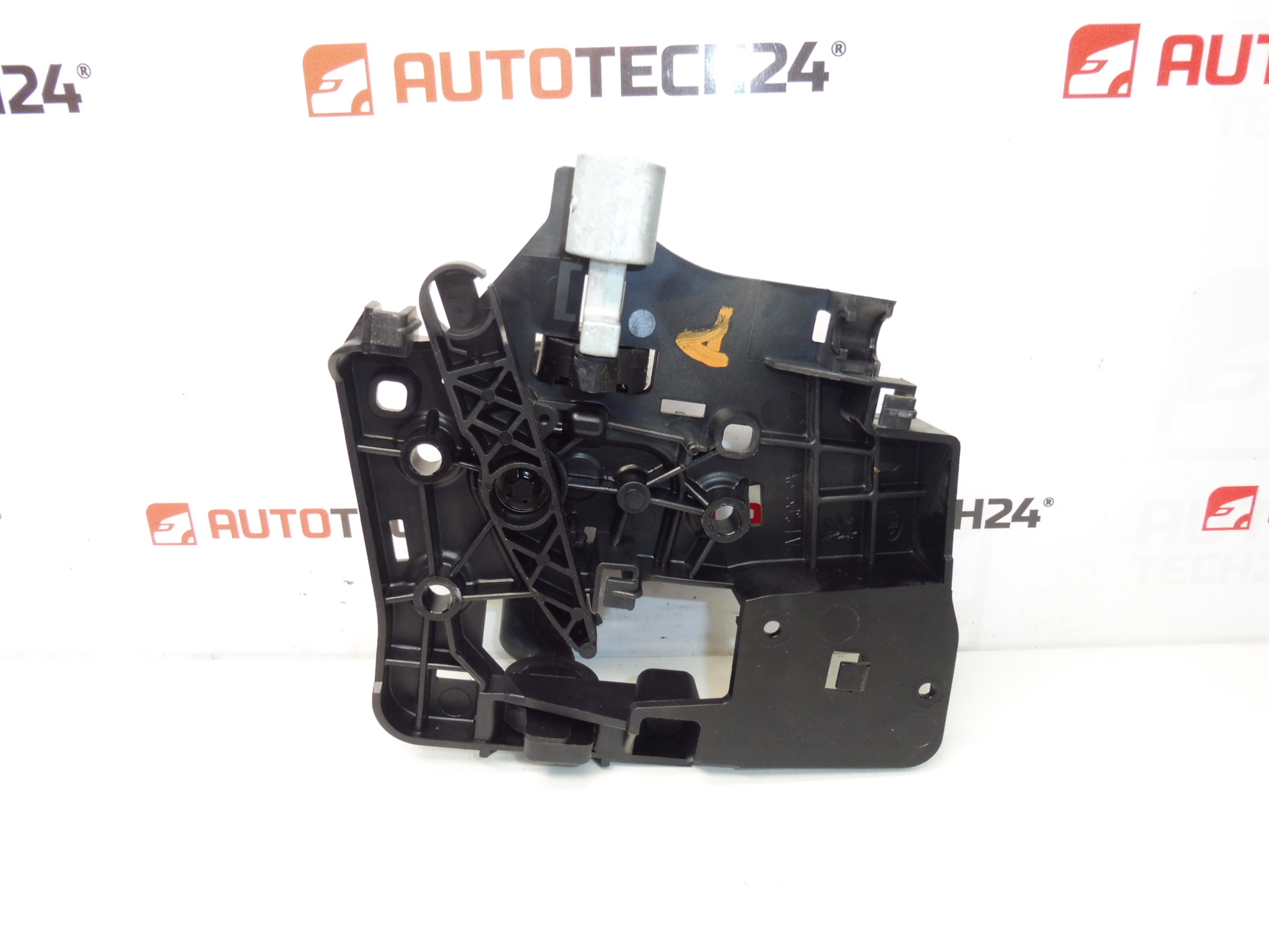 Klamka drzwi zewnętrznych pasażera Peugeot 1007 96801417 910949