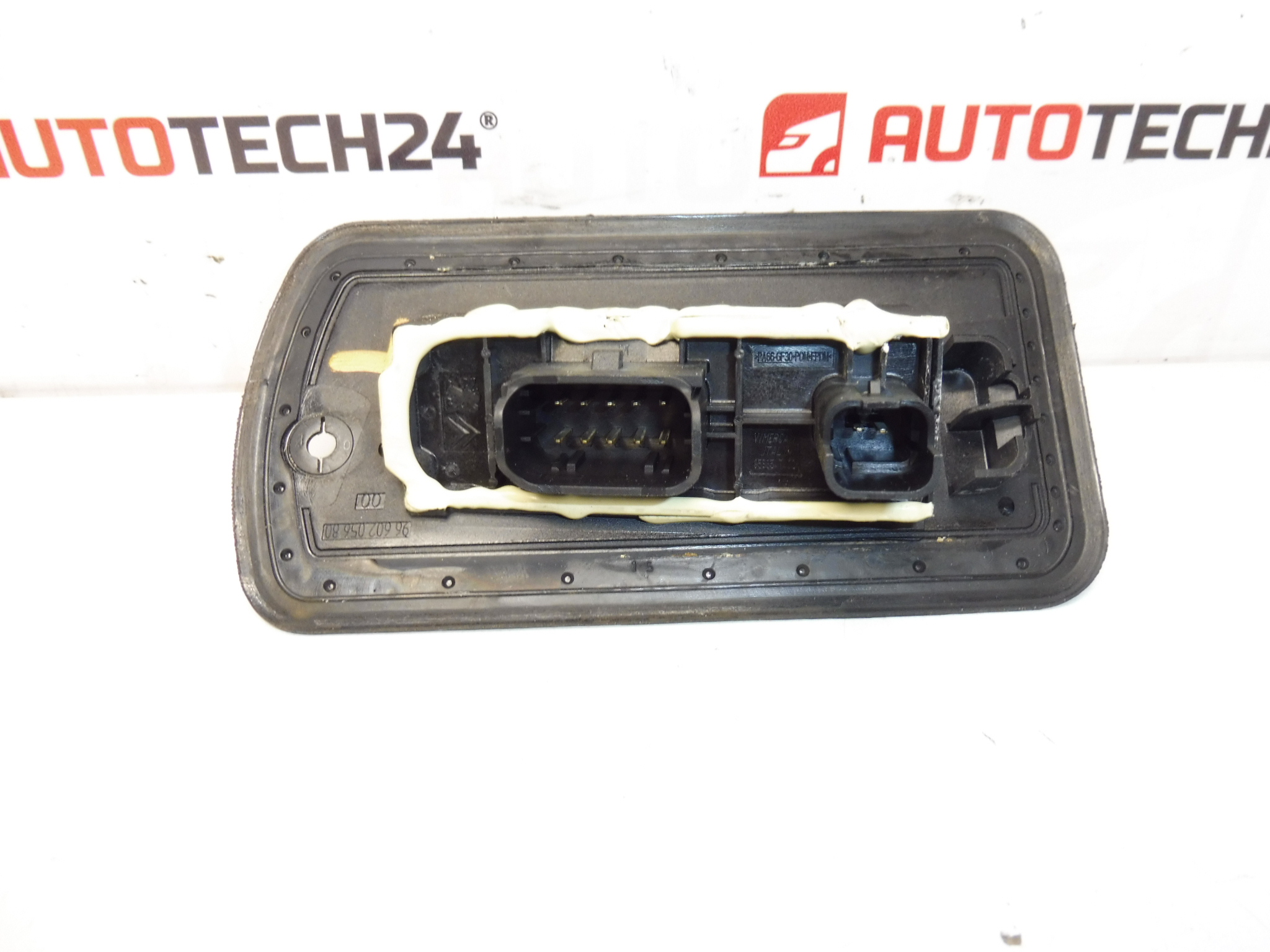 Przełącznik drzwi ruchomych sterownik Peugeot 1007 9660205680 6366A6