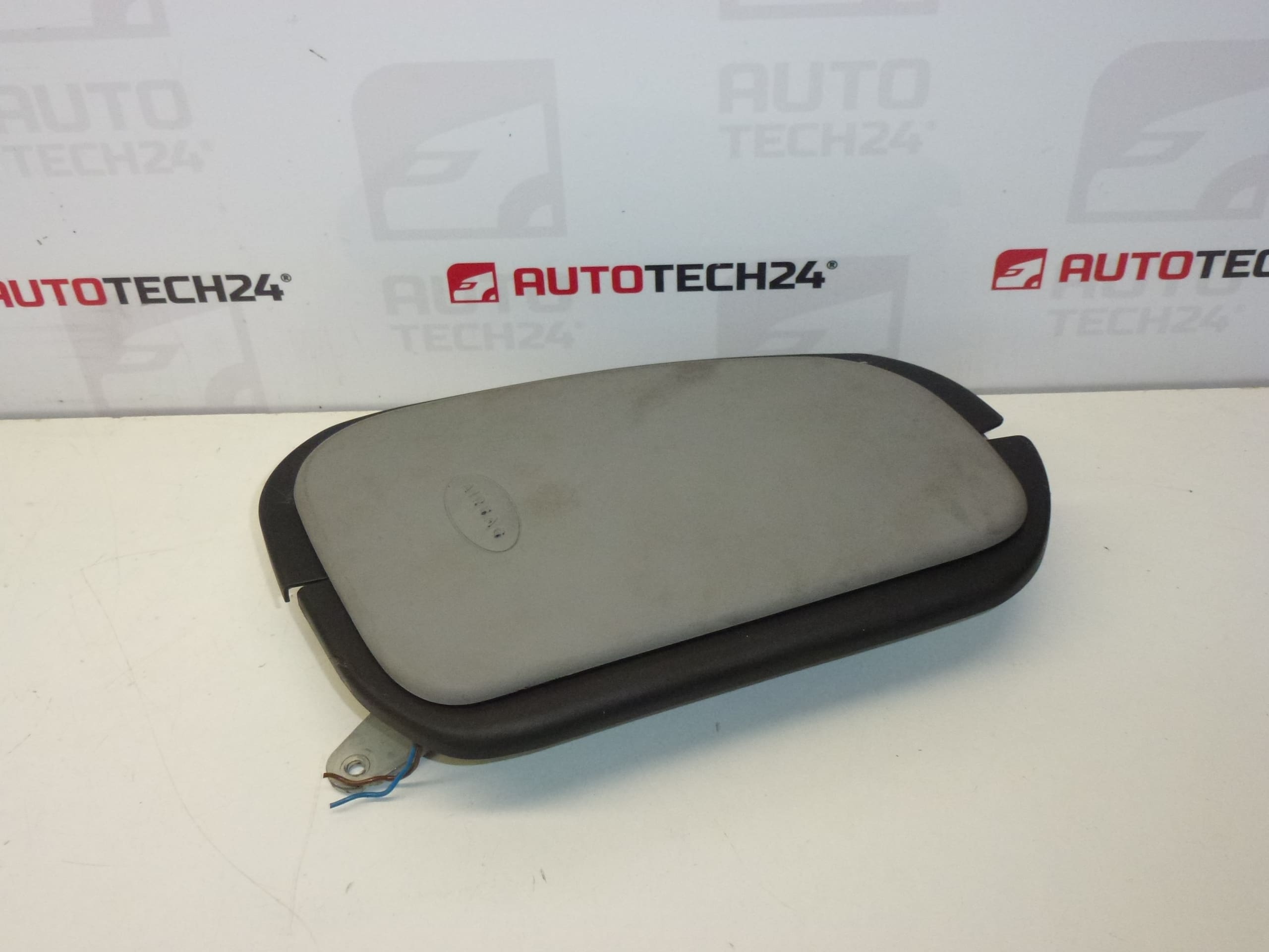 Poduszka powietrzna fotela jasnoszara lewa Citroën C2 C3 96462517ZQ 8216Q8