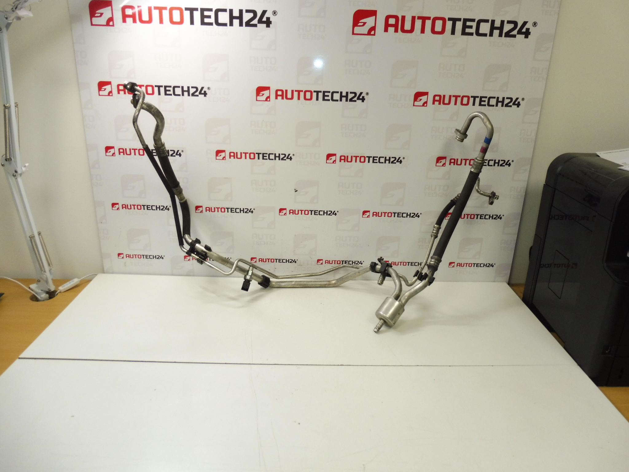 Rura klimatyczna Citroen Peugeot 9658201080 647739