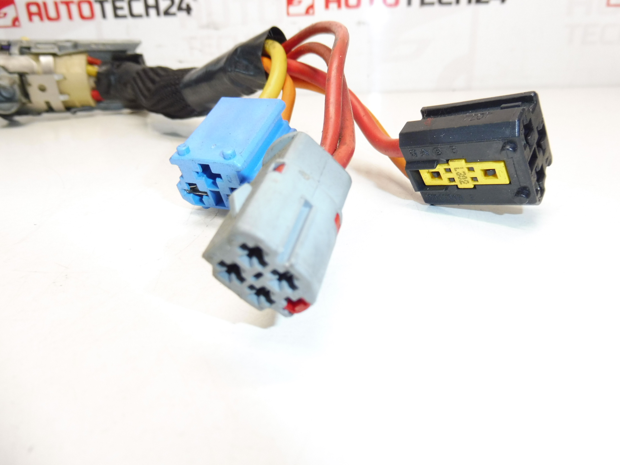 Skrzynka rozdzielcza 1 kluczyk Peugeot 607 4162T5