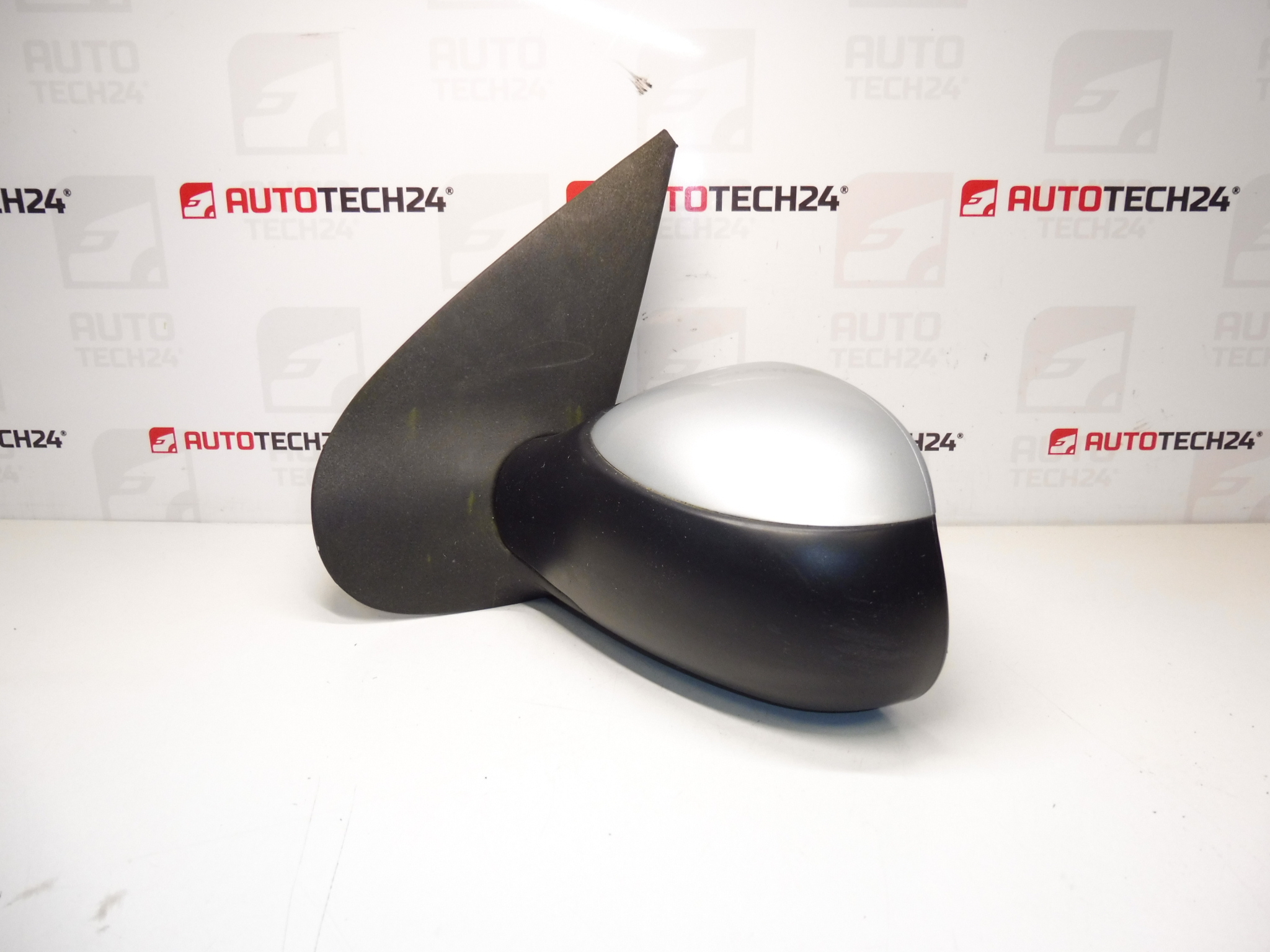 Lusterko lewe elektryczne EZRC Peugeot 206 96480953XT 8149KQ