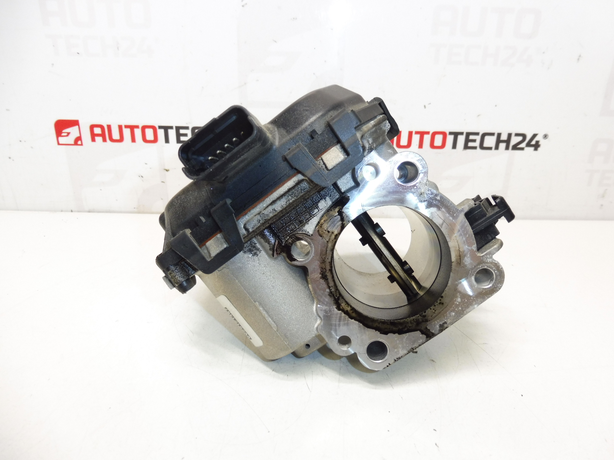Zawór ssący Valeo 1.5 HDI Citroën Peugeot V29121487 9830171480