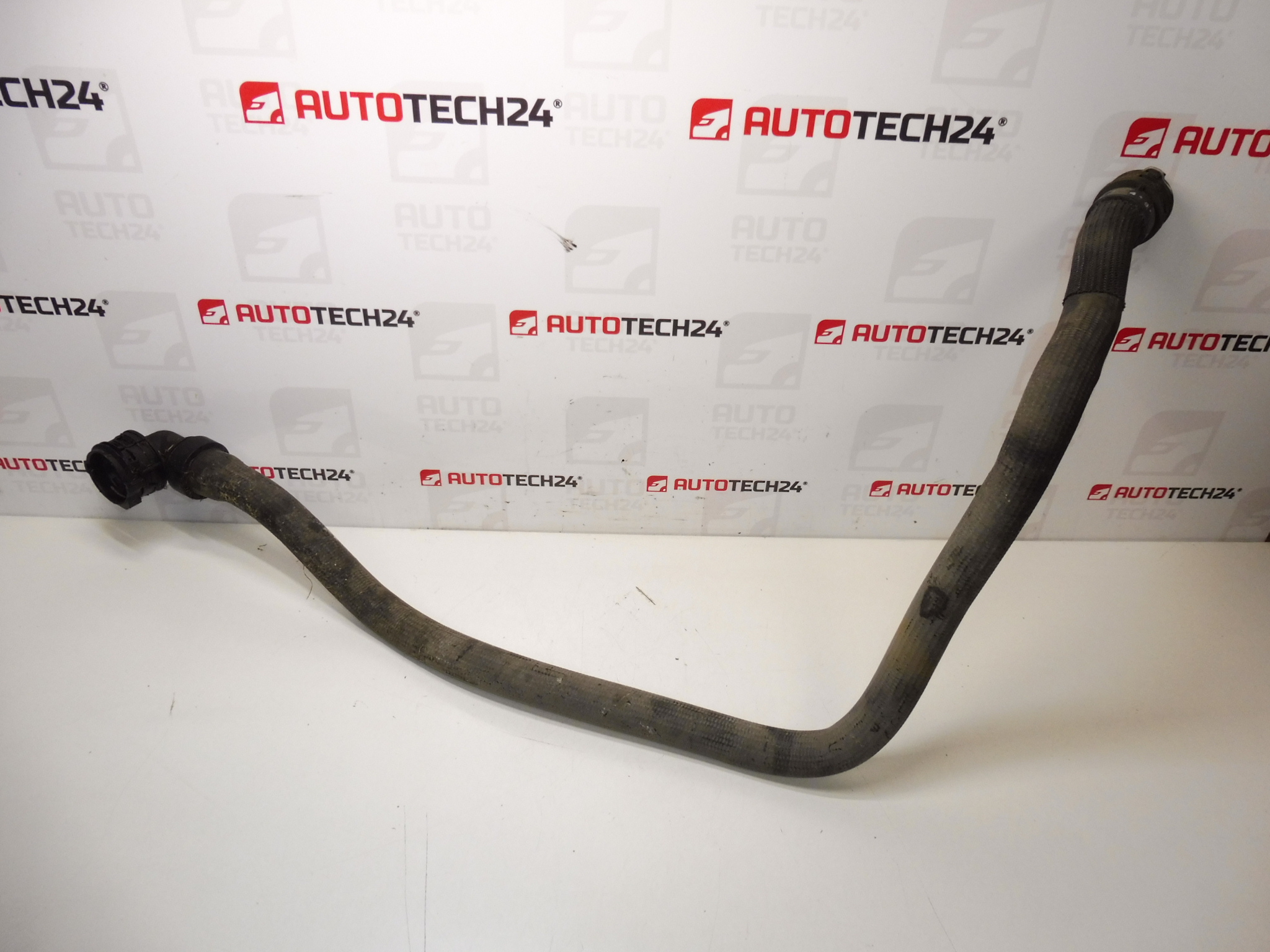 Wąż wodny 1.5 HDI Citroën Peugeot 9812441980