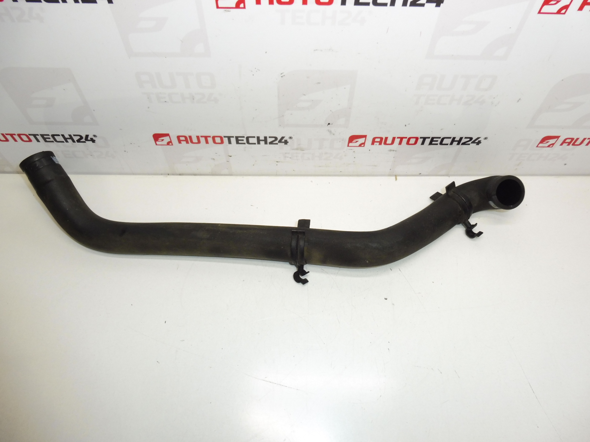 Podłączenie oparów oleju Citroën Peugeot 2.2 HDI 1180K2