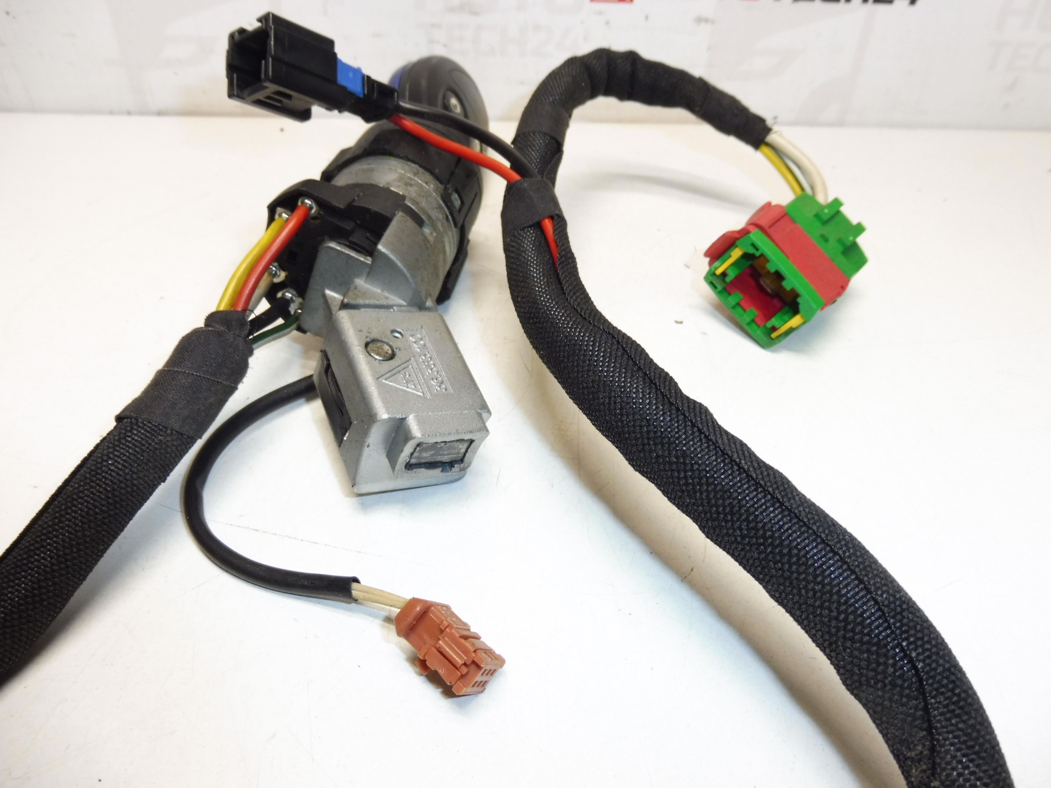 Zestaw zamków Citroën Peugeot Fiat + 1 klucz 4162Y3 4162Y2