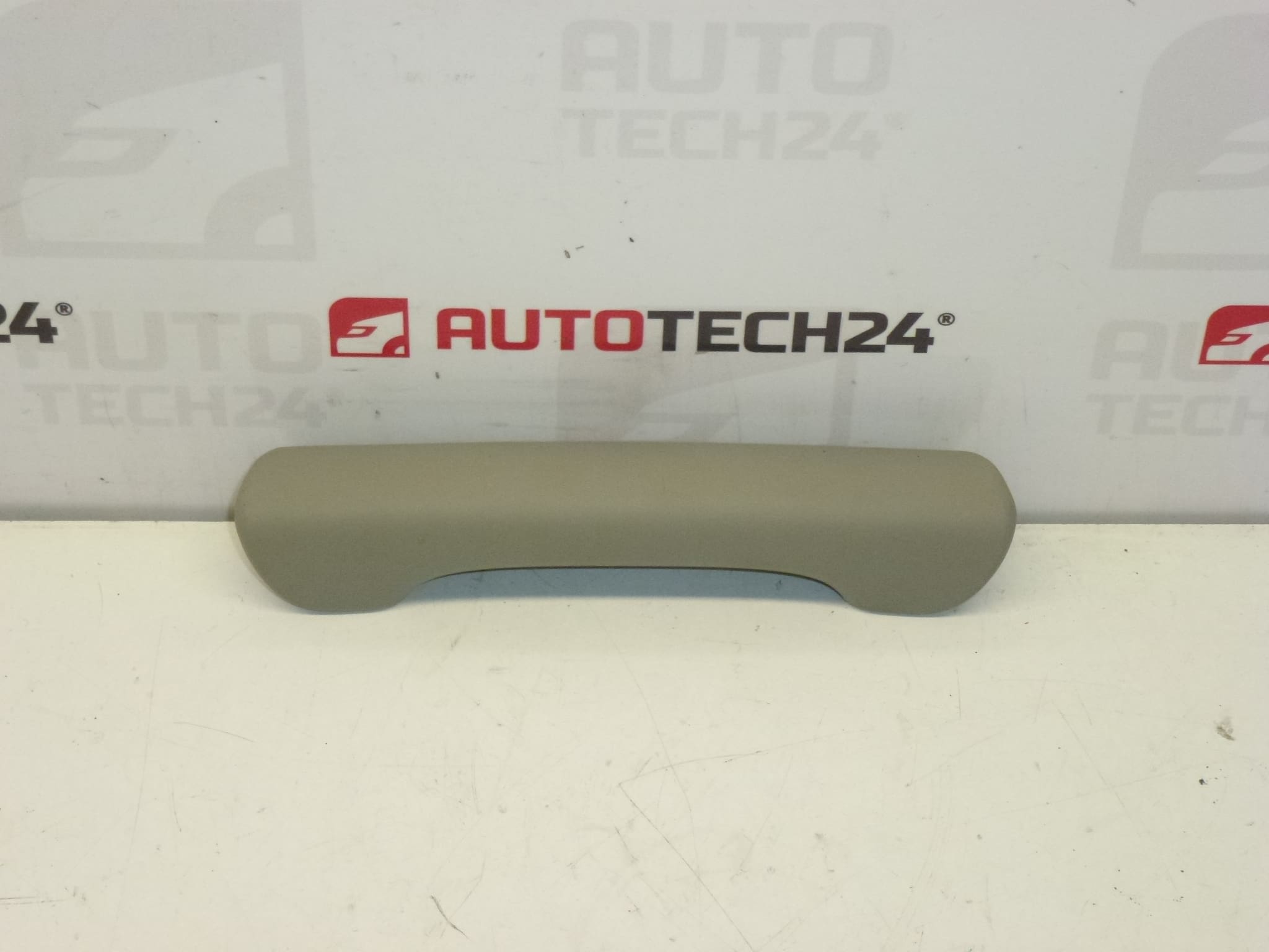 Osłona klamki drzwi kierowcy Citroën C5 I i II 9632599777 9329VJ nowa część