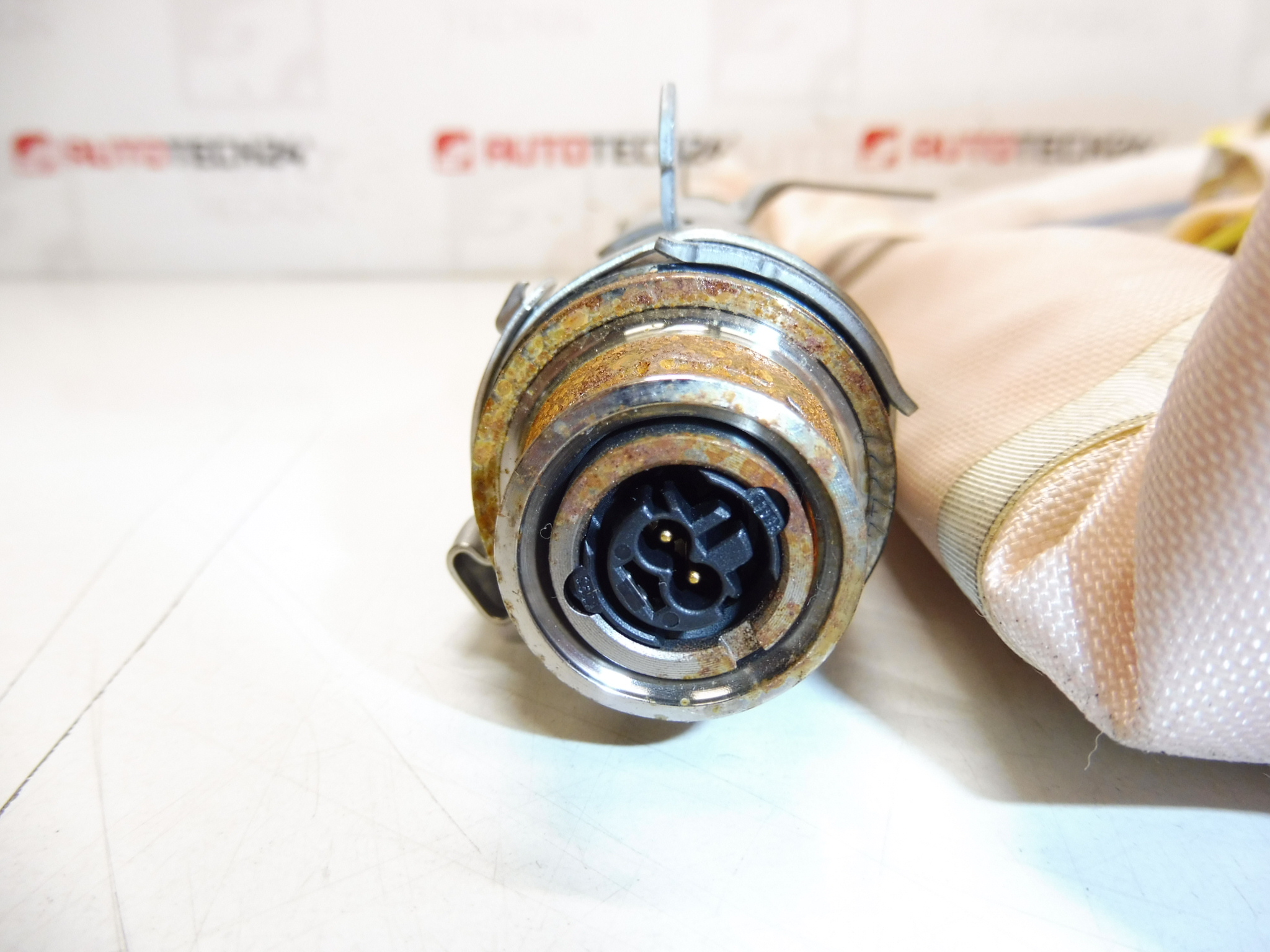 Poduszka powietrzna sufitowa lewa Citroen C4 II B7 i DS4 9801890780