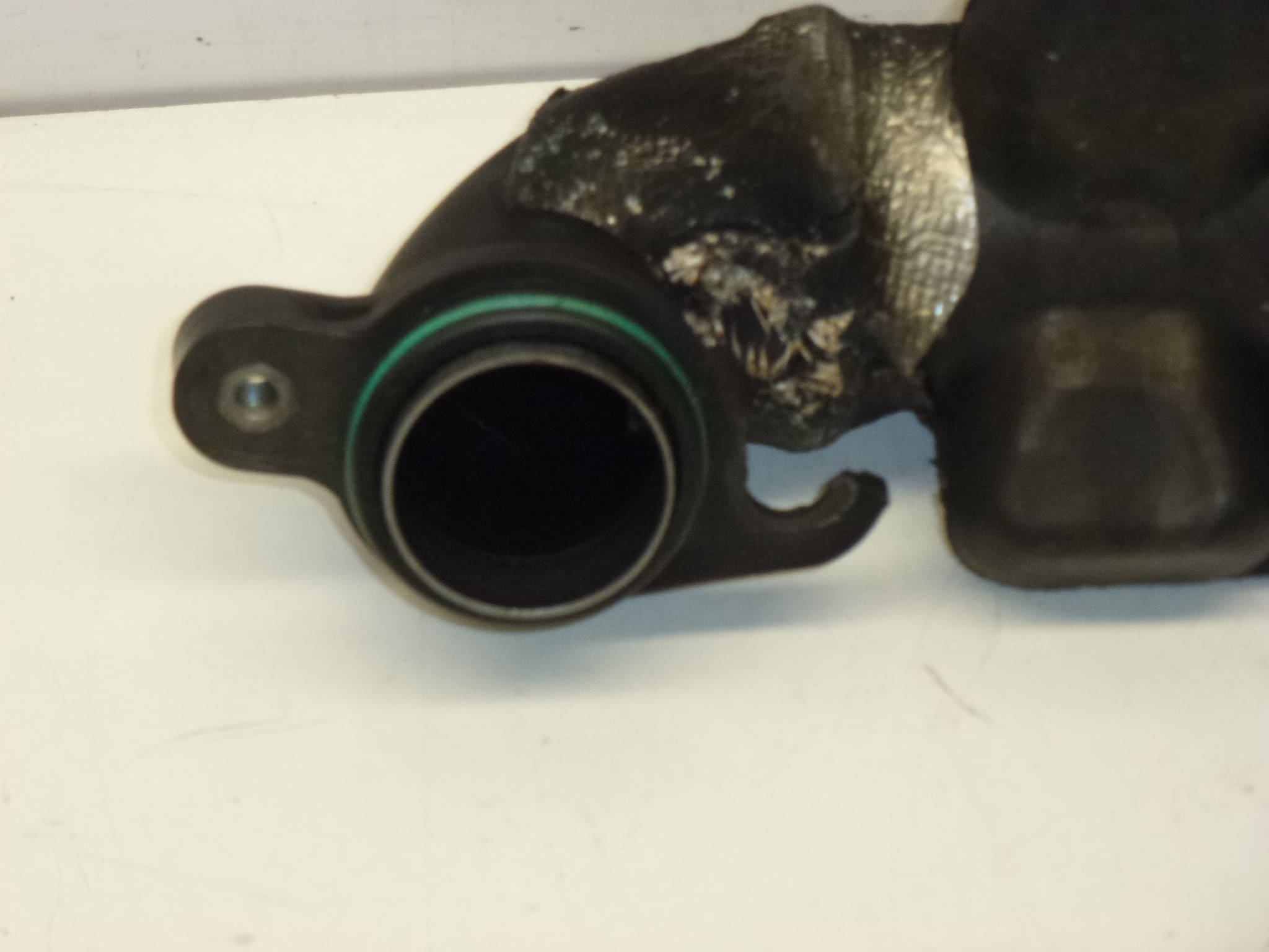 Rezonator 1.6HDI Citroën Peugeot 9657083780 144061