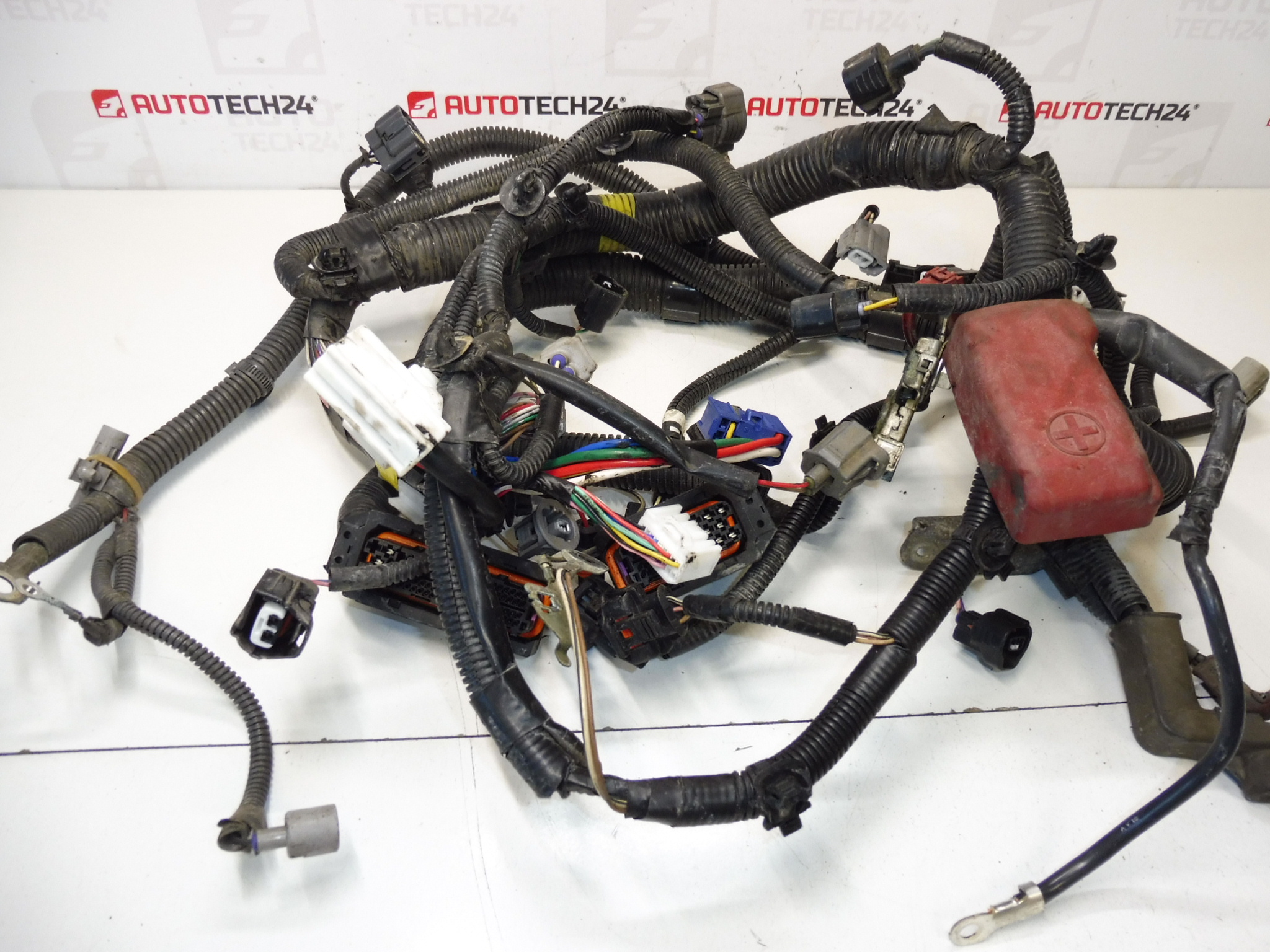 Citroën Peugeot 1.0 KR automatyczny 821210H310