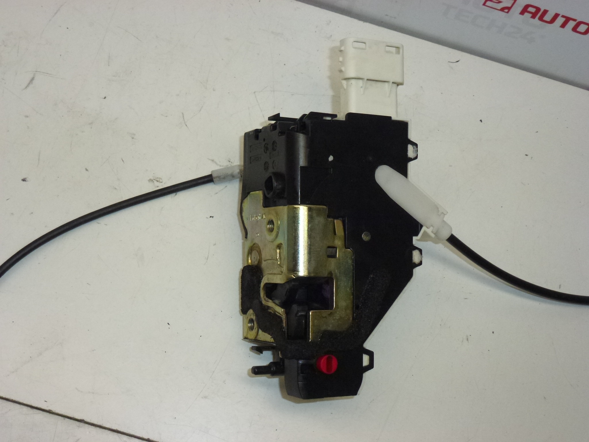 Zamek drzwi prawych tylnych Peugeot 407 9681337280 9138N7