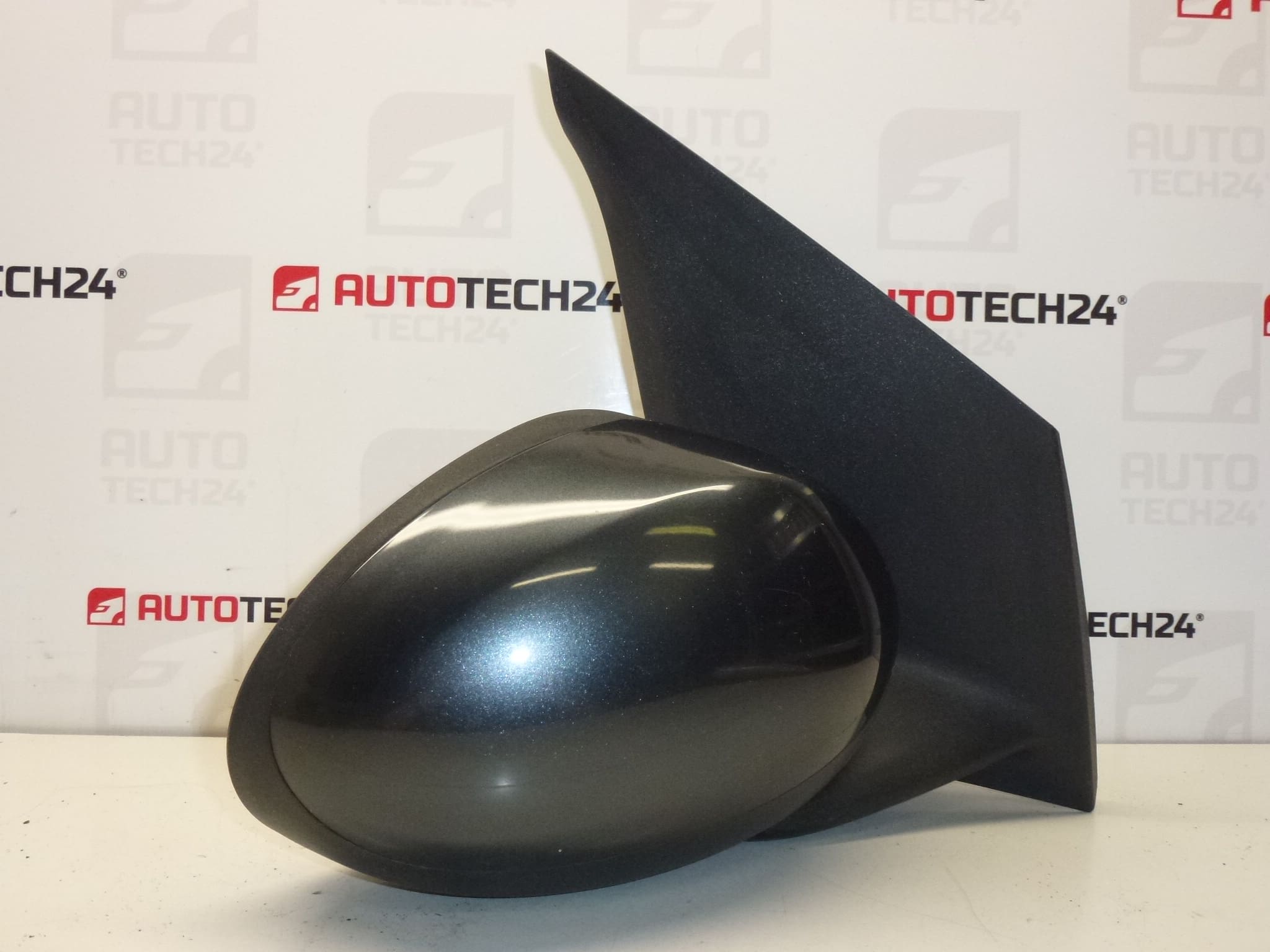 Lusterko prawe ciemnoszary metalik Citroën C1 Peugeot 107 87910-0H010 87910-0H011
