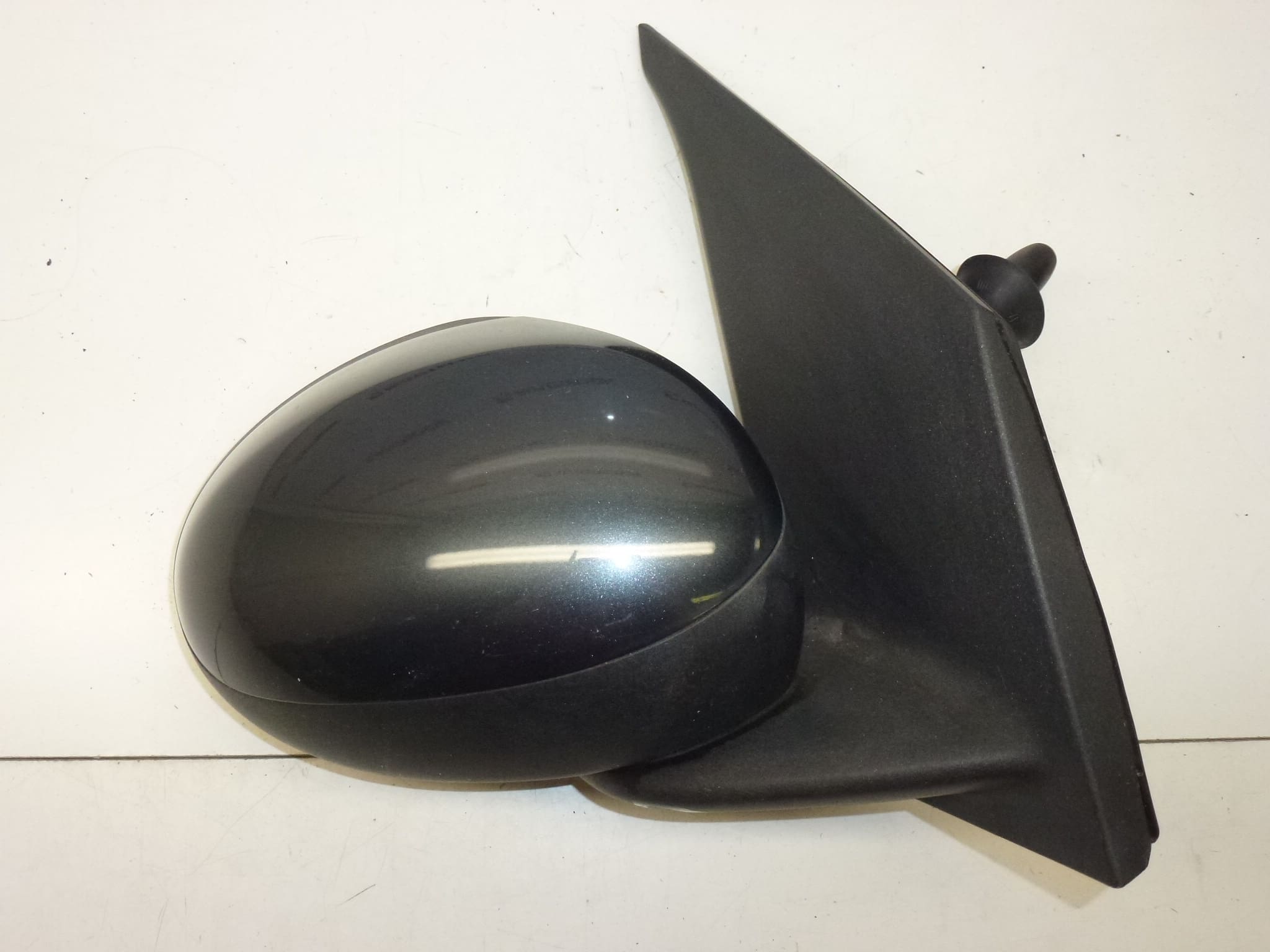 Lusterko prawe ciemnoszary metalik Citroën C1 Peugeot 107 87910-0H010 87910-0H011