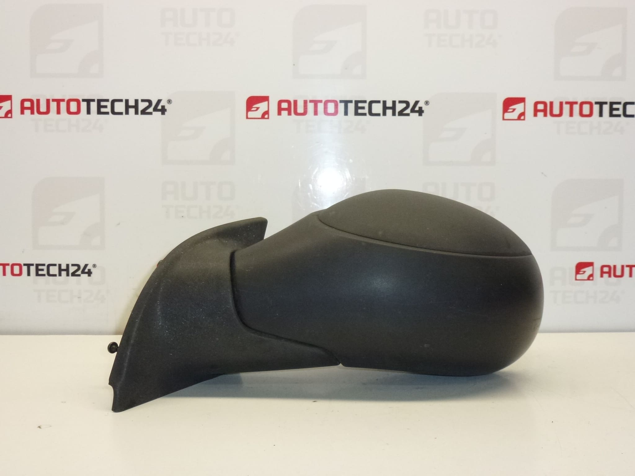 Lusterko lewe Citroën C3 8149FG