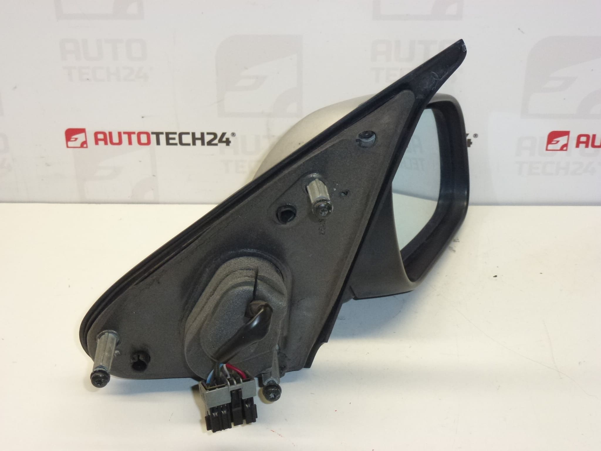 Lusterko prawe Citroën Xsara EZRC 8148TH
