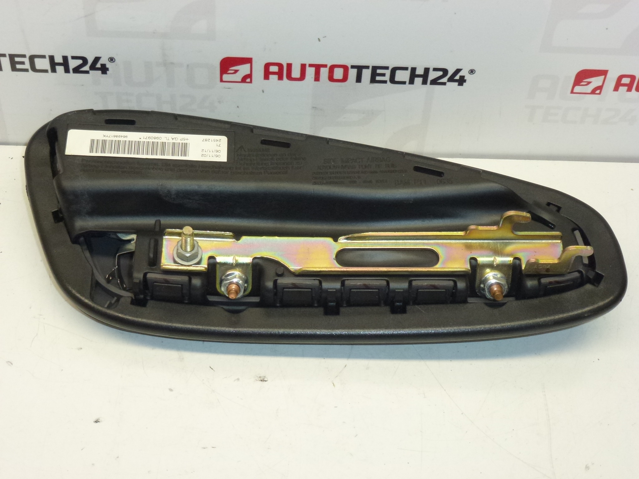 Poduszka powietrzna pasażera Peugeot 206 96498617YK 94597648YK 8216P1