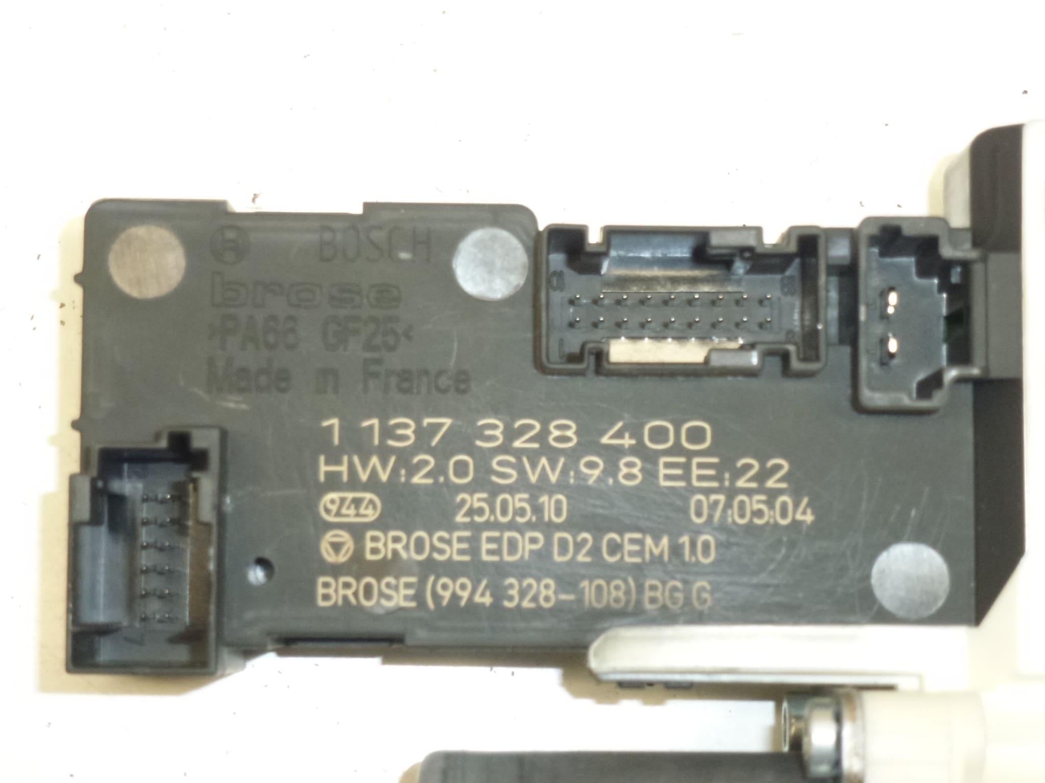 Peugeot 407 Silnik naciągu szyby lewej 9663036480 9221Z0