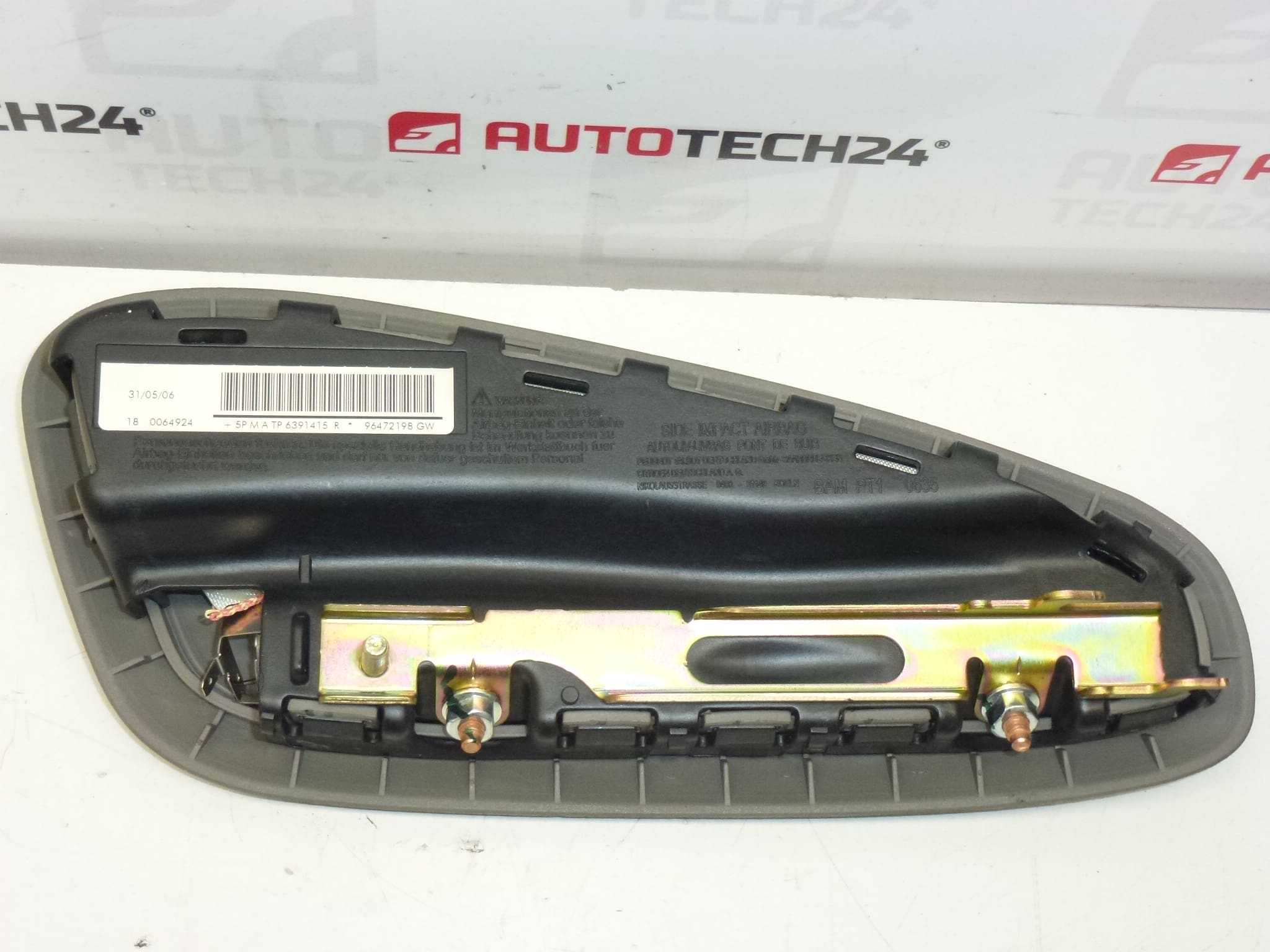 Poduszka powietrzna prawa Citroën Xsara Picasso 96472198GW 8216S5