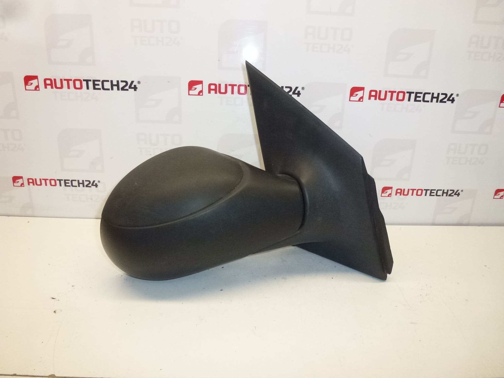 Lusterko wsteczne prawe Citroën C2 mechaniczne 8149RG