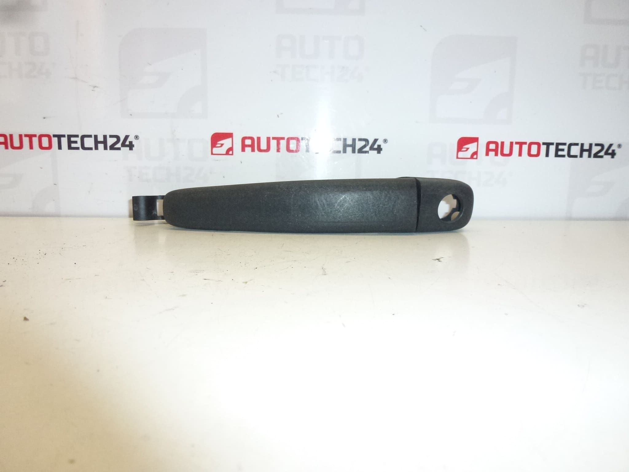 Klamka Citroën Peugeot czarna 9101W3