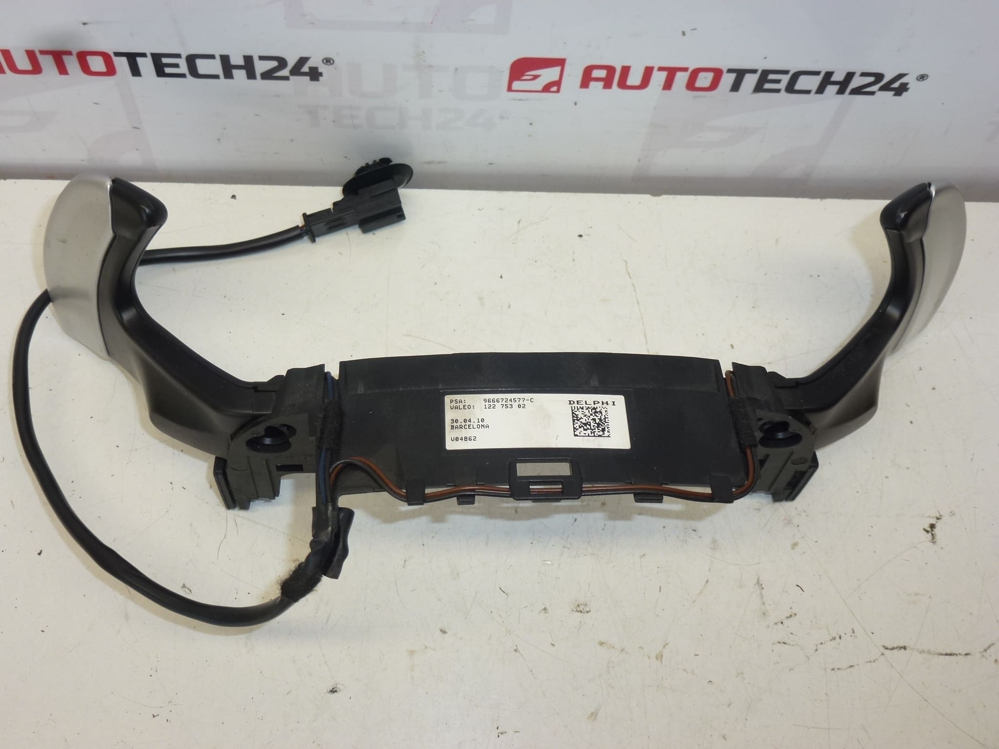 Dźwignia zmiany biegów Citroën Peugeot 9666724577 6243E4 624363 6242WK