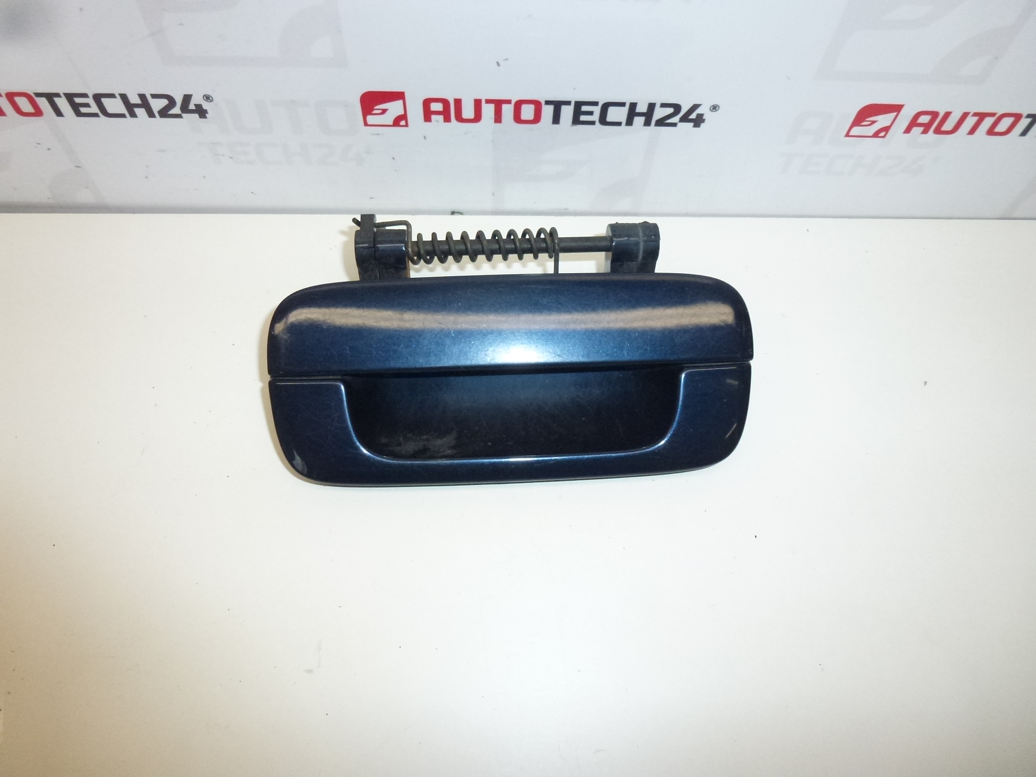 Klamka lewa tylna Peugeot KMPD 9101H4 9621859477