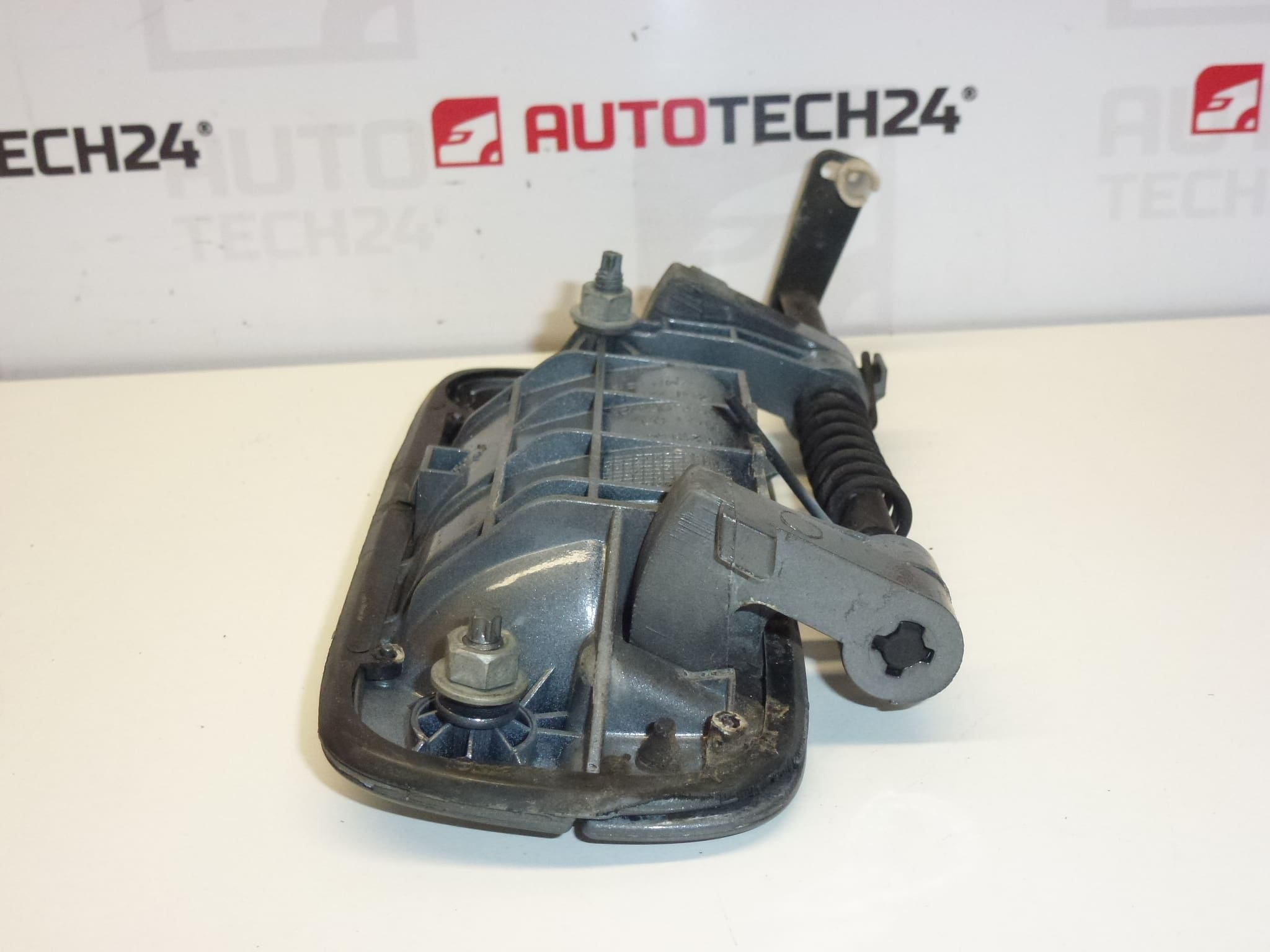 Klamka drzwi przednich lewych Peugeot ETHC 9101H2