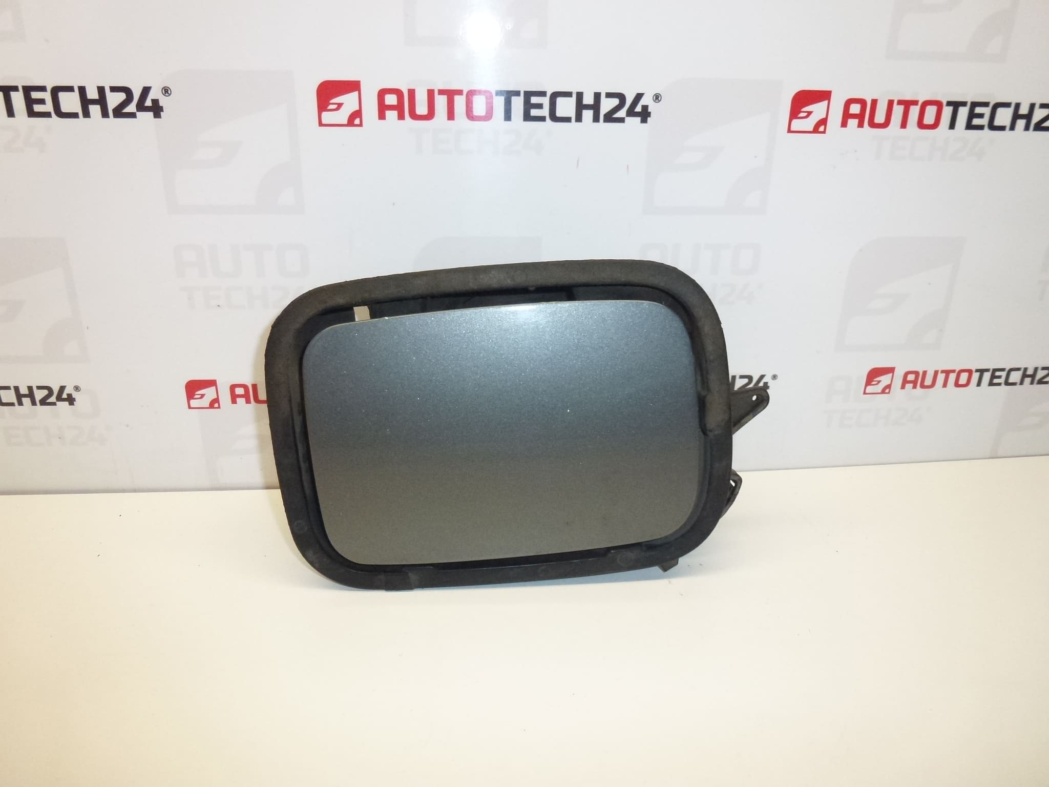 Pokrywa zbiornika ETHC Peugeot 406 1517A4 151866