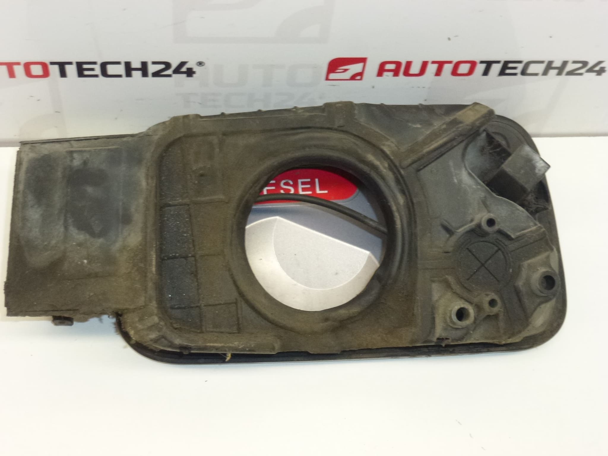 Korek wlewu paliwa Citroën C5 9633284180 151784