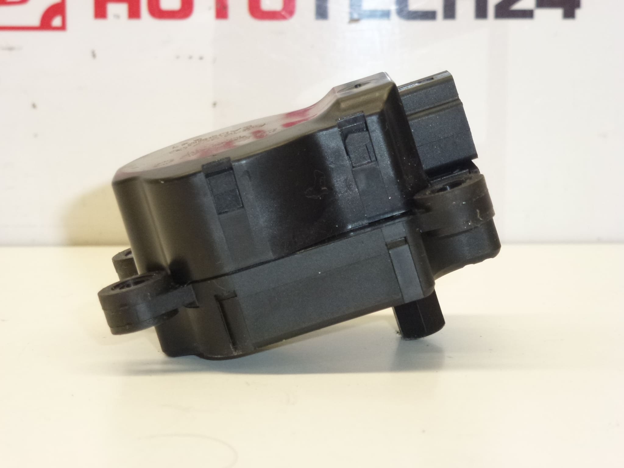 Serwo DENSO Citroën Peugeot EAD596 6479F7