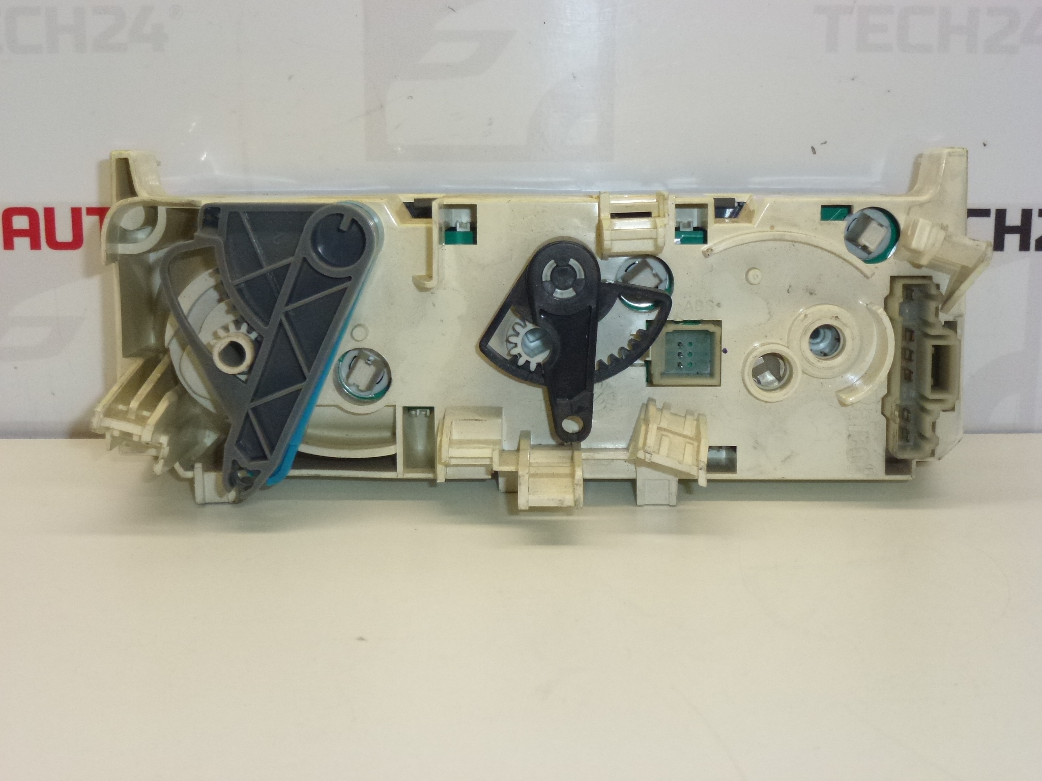 Sterowanie nagrzewnicą Citroën Berlingo Peugeot Partner 030807DA 6451NJ