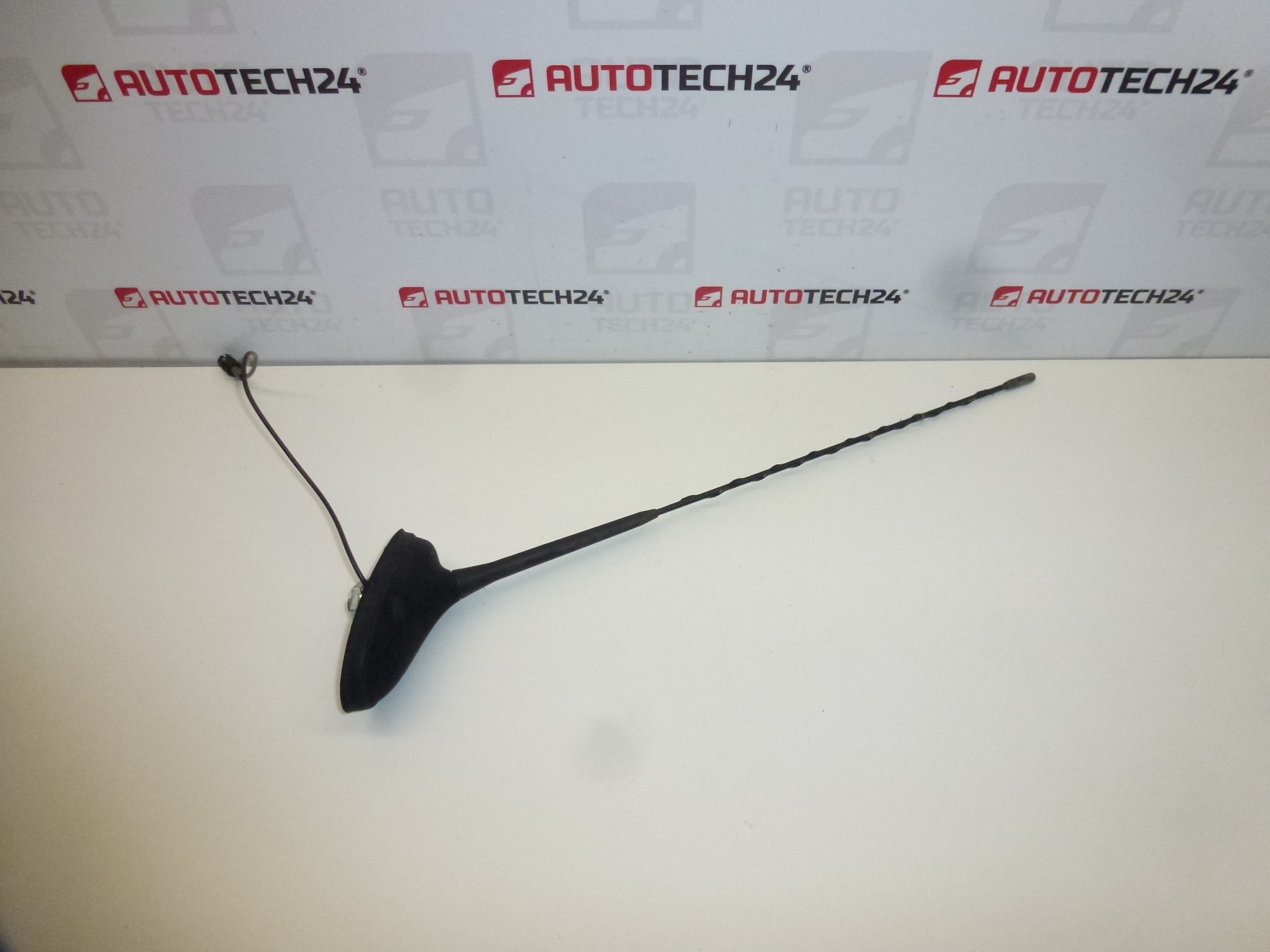 Antena bez spryskiwacza Citroën C5 SEDAN 9650911080