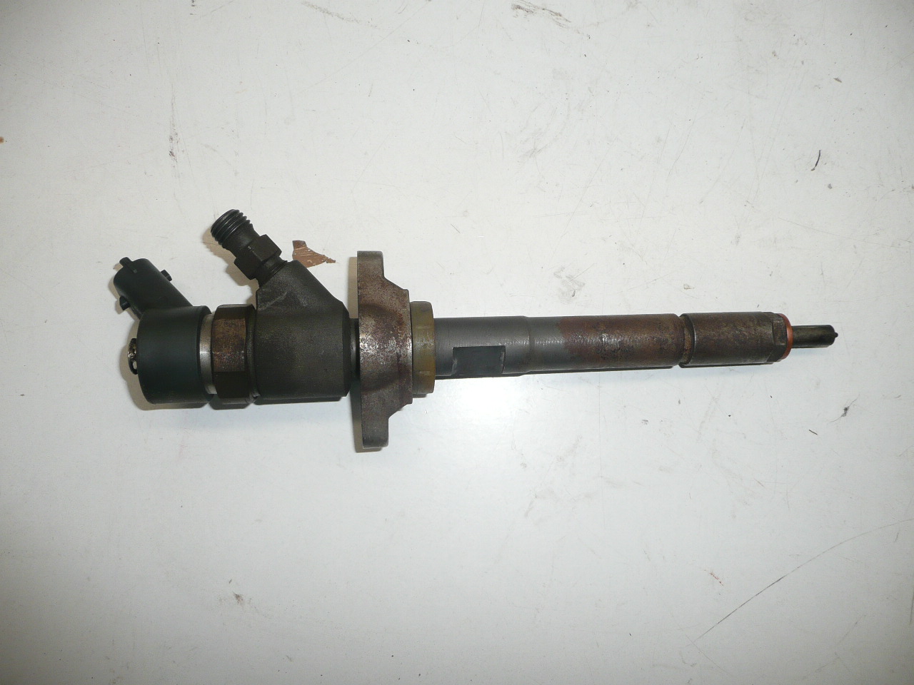 Wtrysk Bosch 1.6 HDI 80 kw 0445110259