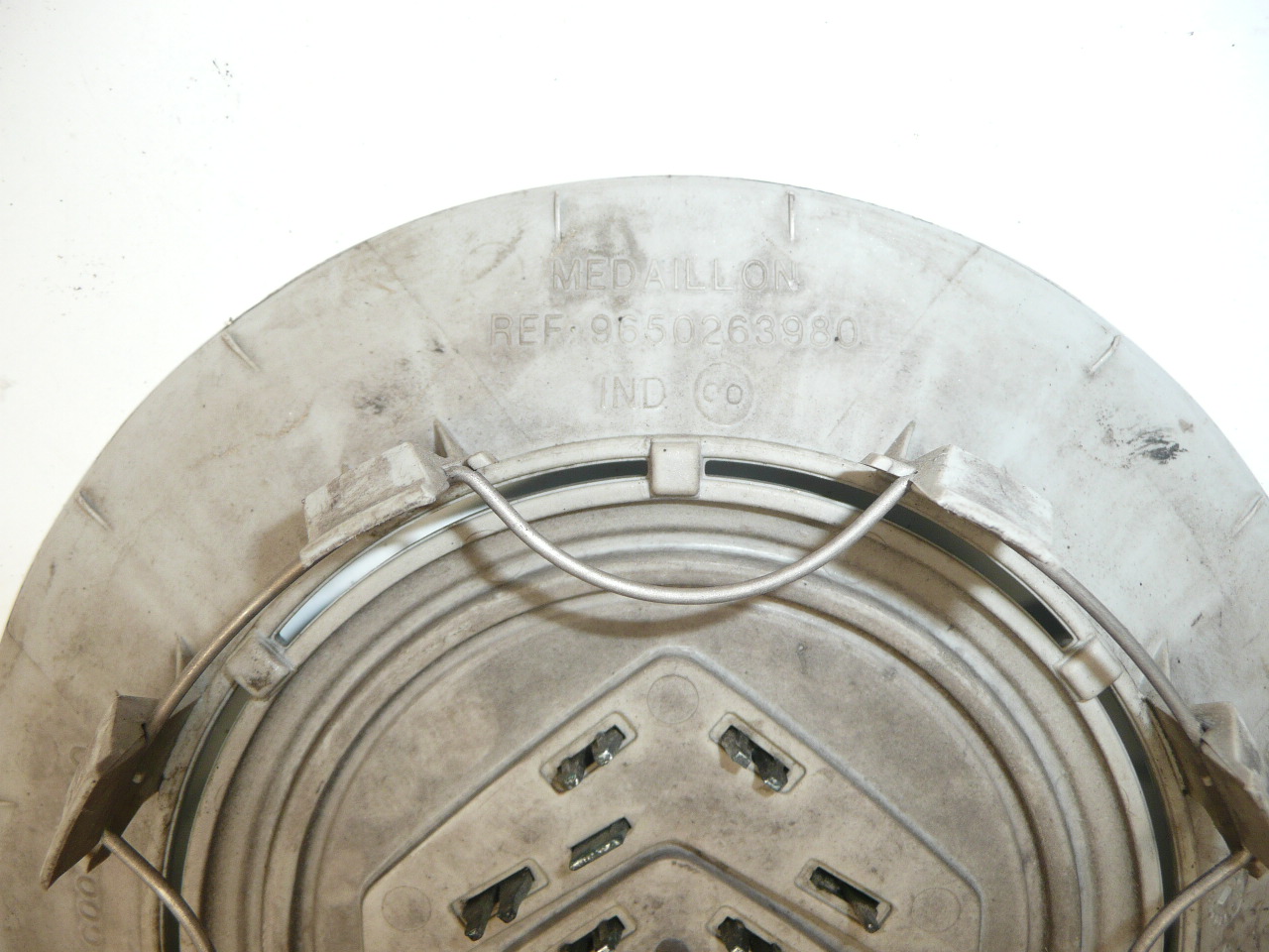 Nasadka elektronowa 15 "16" 17" 4 śruby 9650263980 542121