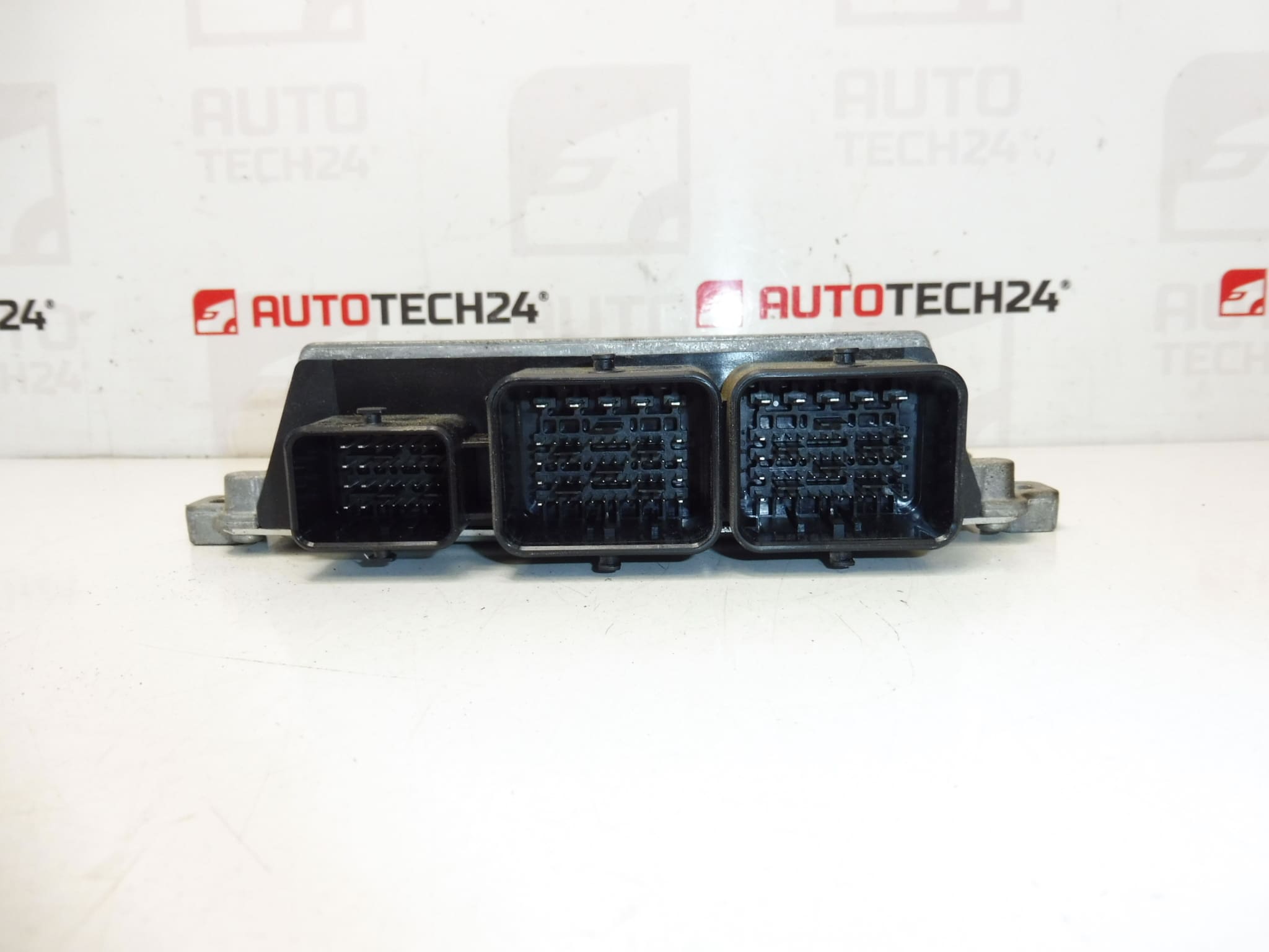 Jednostka Sterująca ECU Valeo V46.21 Citroën Peugeot 9806166080 9804436280 - obrazek 2