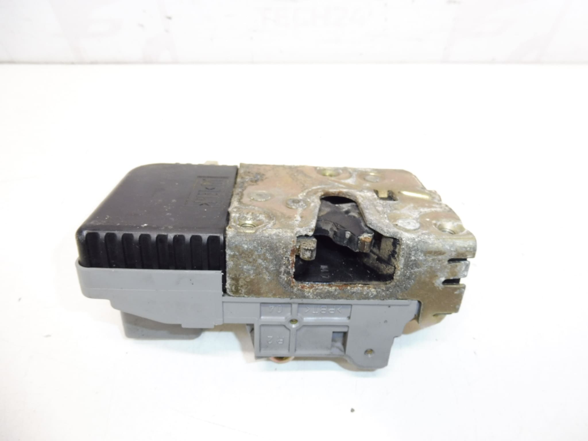 Elektryczny zamek przednich drzwi prawy Citroën C5 I/II 9136J9 - obrazek 2