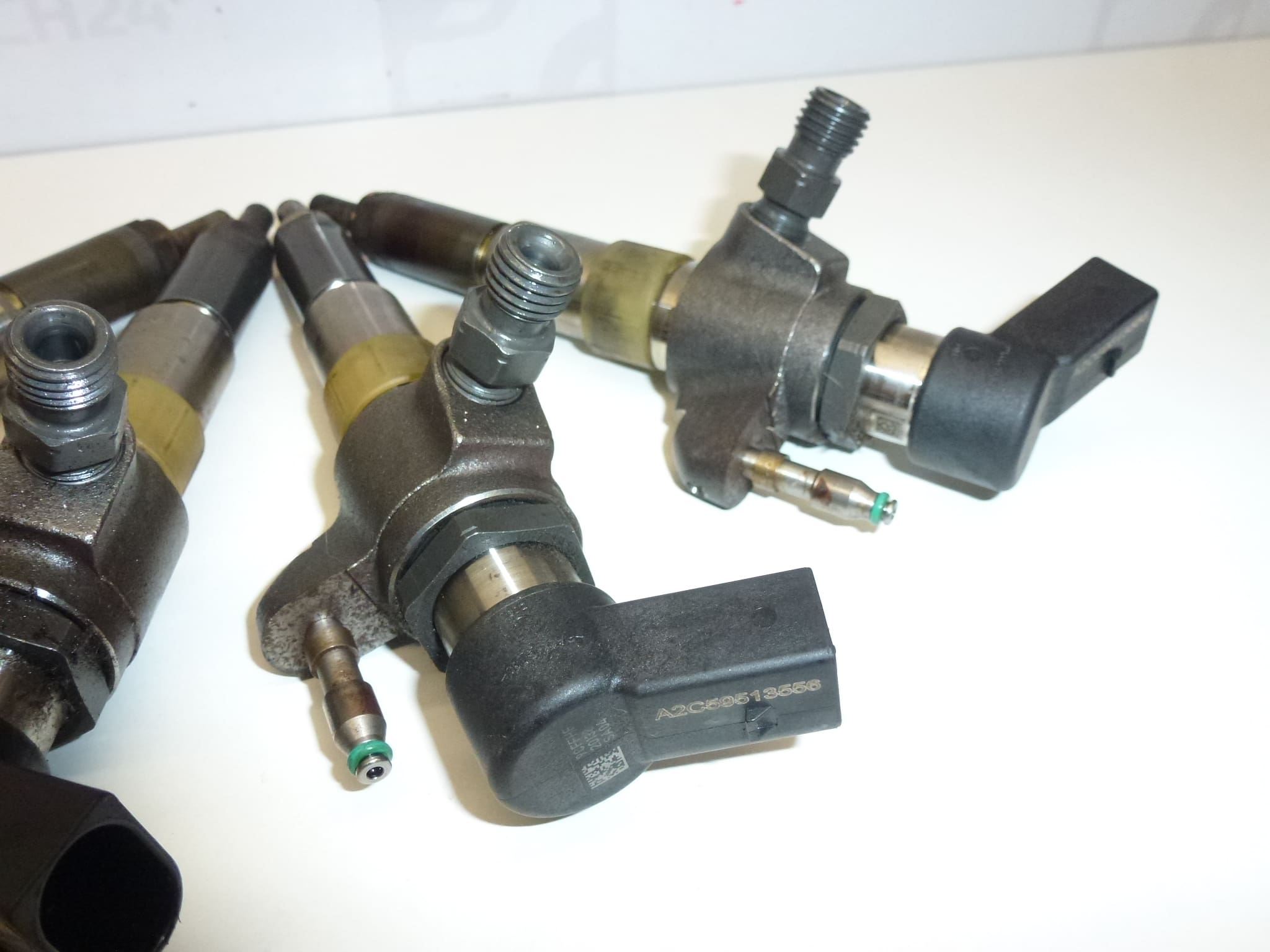 Komplet wtryskiwaczy Siemens Continental 1.6 e-HDI 9674973080 9802448680 1980ER