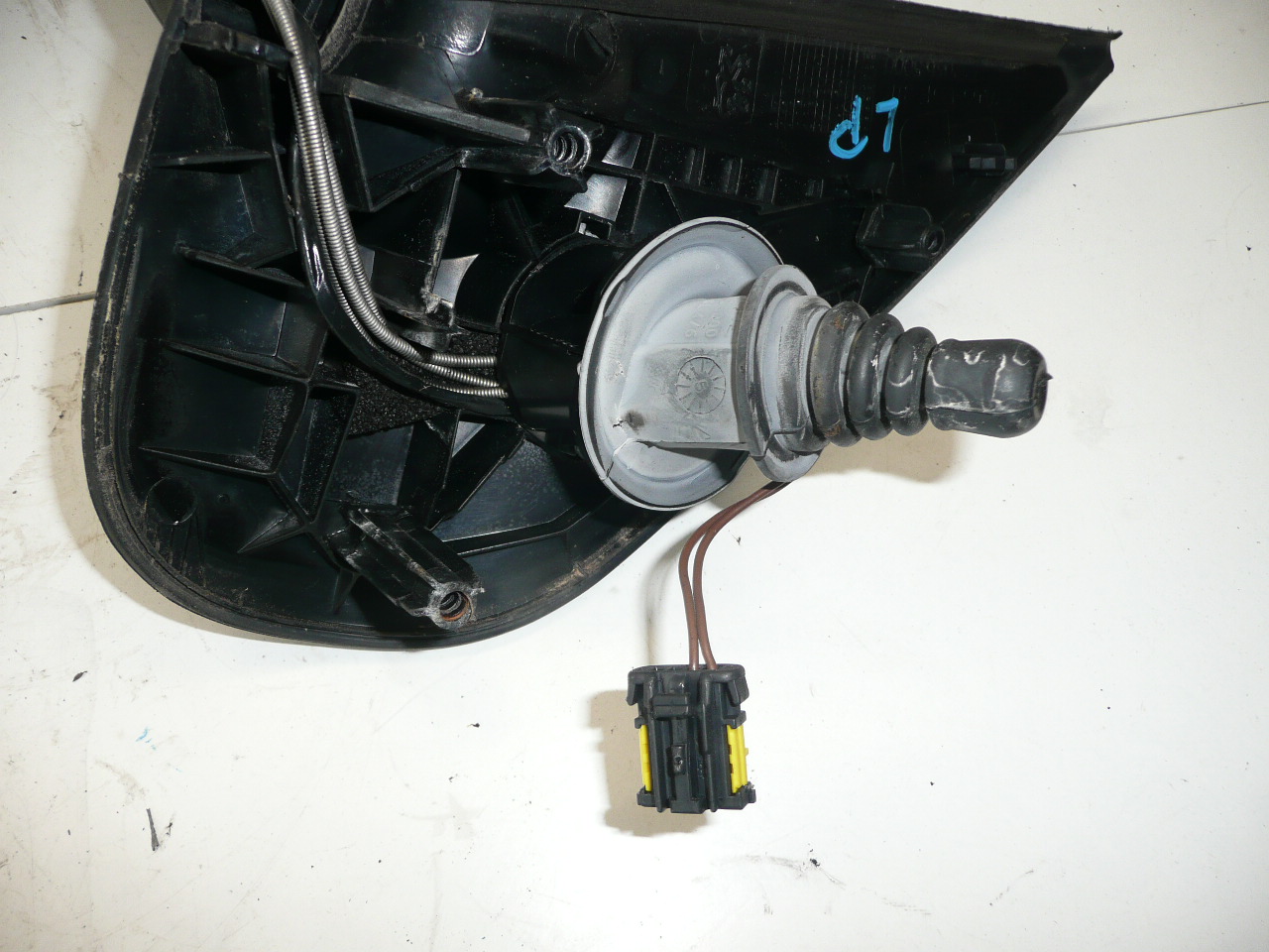 Lusterko lewe Peugeot 206 8153KK 8154JA