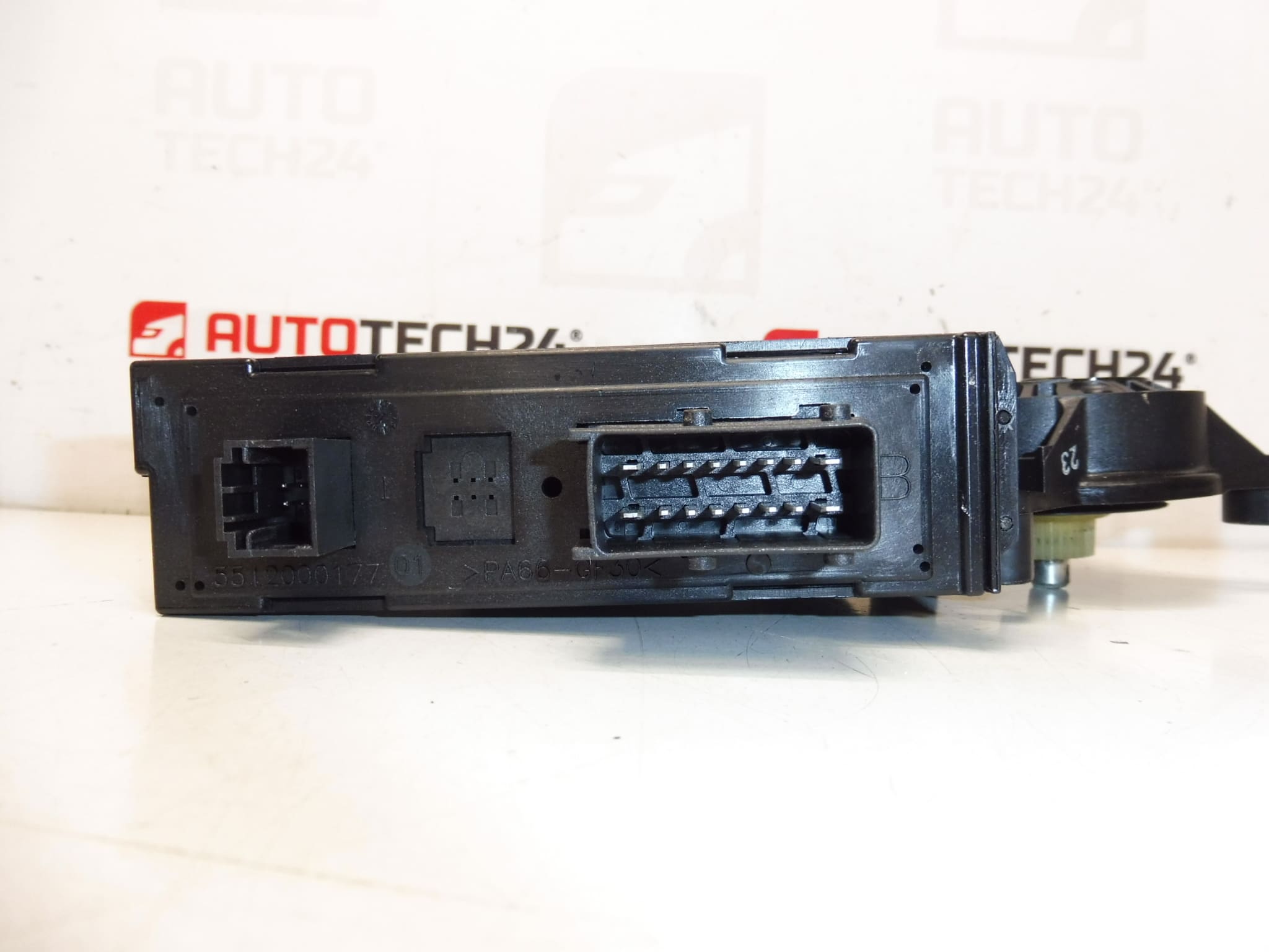 Silnik Lewych Przednich Drzwi Elektrycznego Szyby Peugeot 307 9637131280 9221CA - obrazek 2