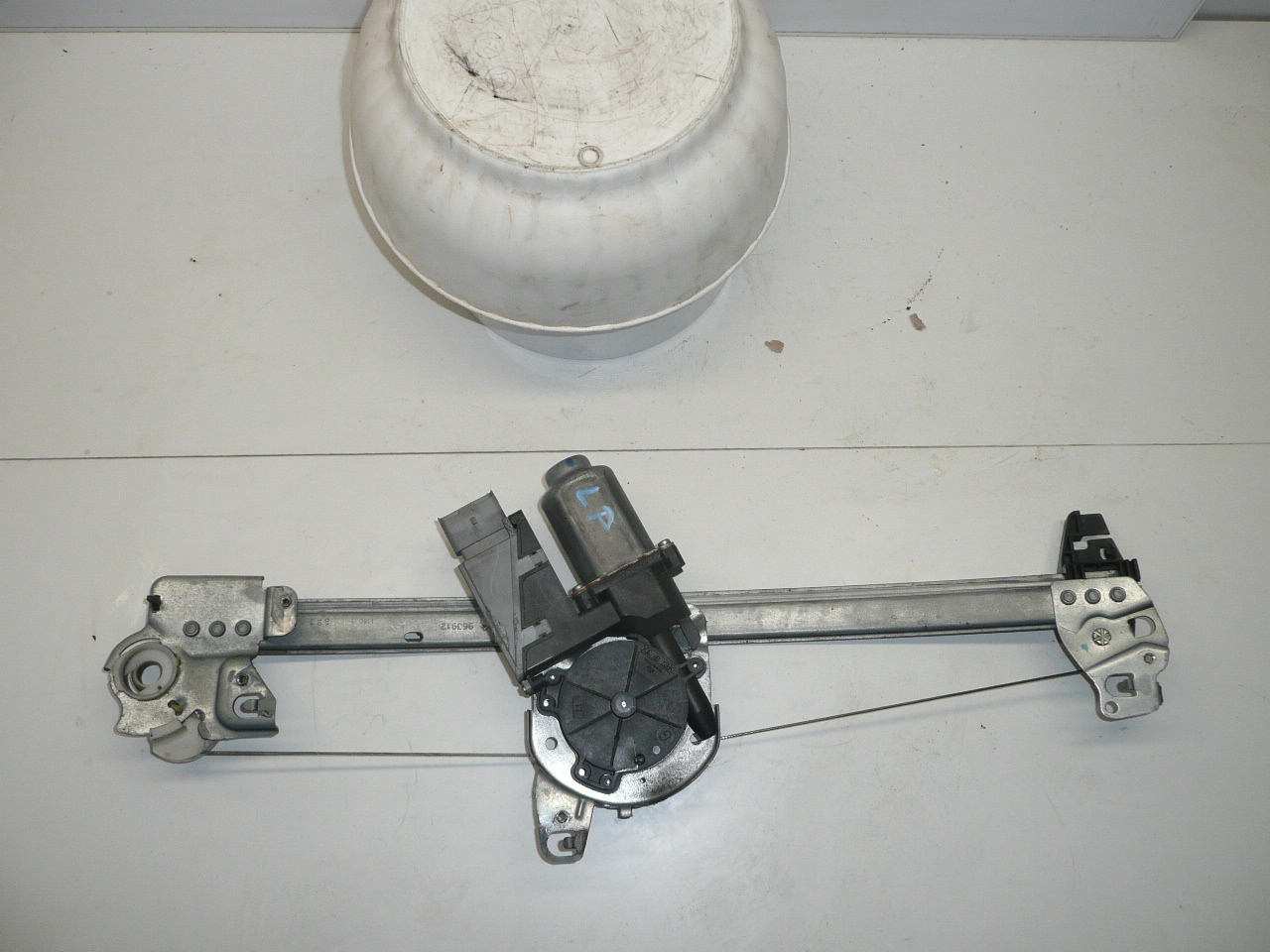 Mechanizm otwierania szyby Citroën C3 9221AQ LP