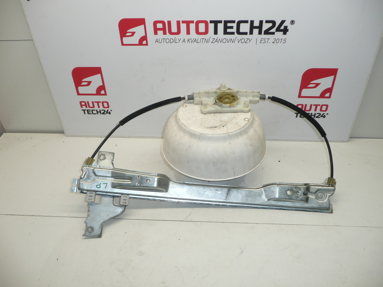 Mechanizm otwierania szyby LP Citroën C4 5-drzwiowy 9221V1