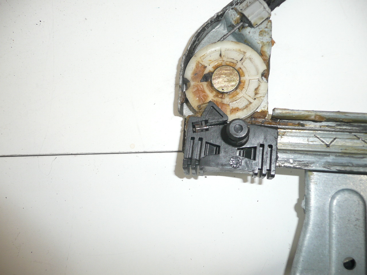 Mechanizm wyciągania szyby PP Peugeot 307 CC 9656221480 9222V9