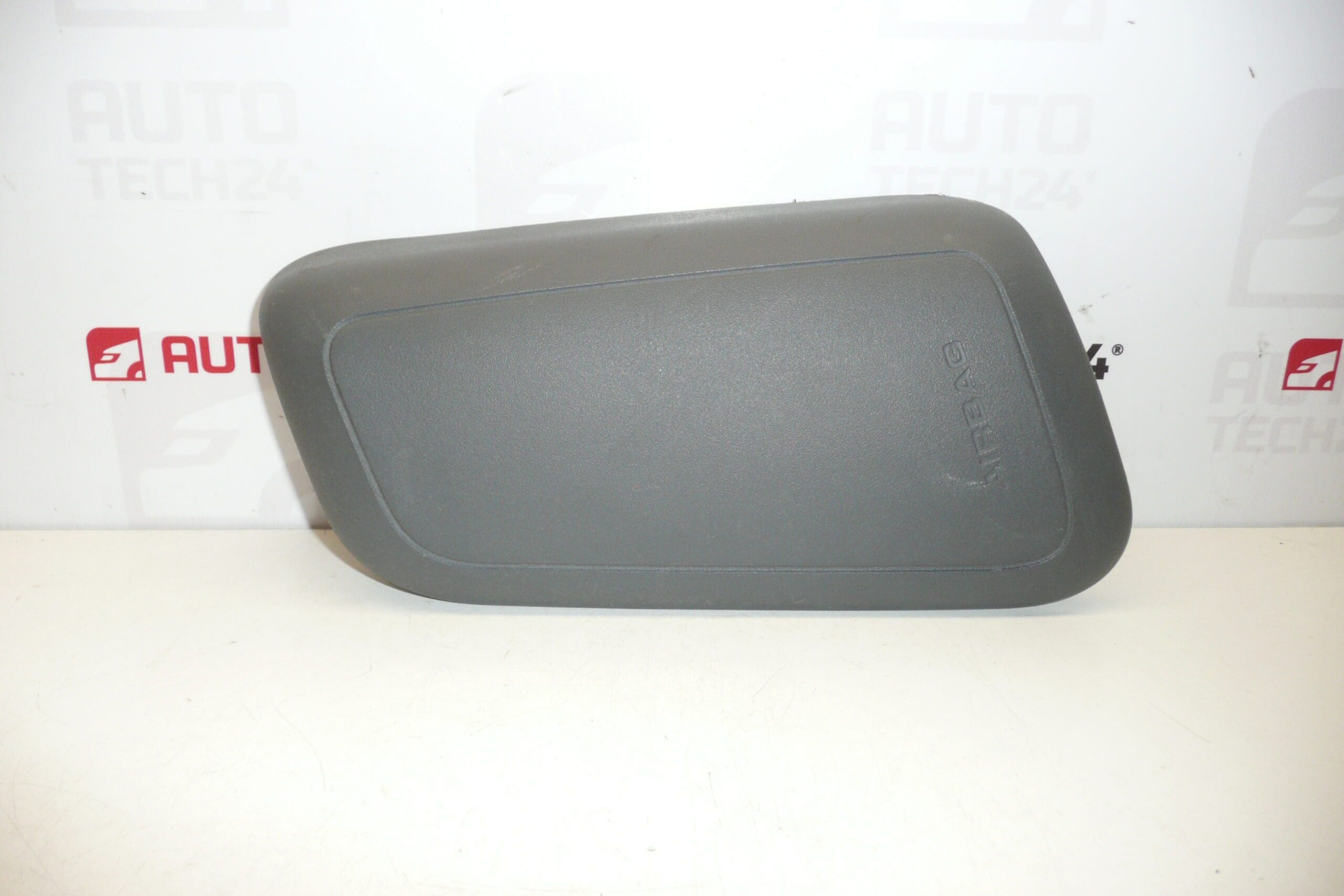 Poduszka powietrzna lewa Citroën C1 Peugeot 107 73920YV010 8216FK
