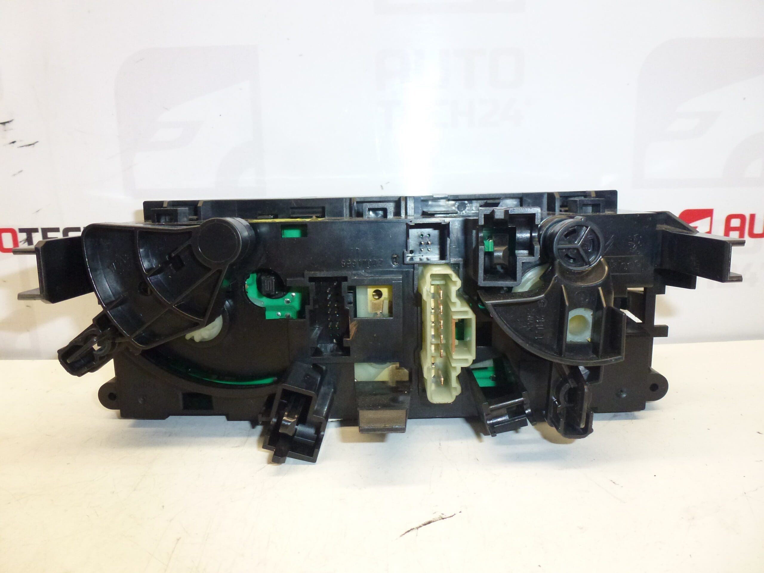 Panel Sterowania Ogrzewaniem I Klimatyzacją Peugeot 207 N1082250 N108225D 6452Q7 - obrazek 2