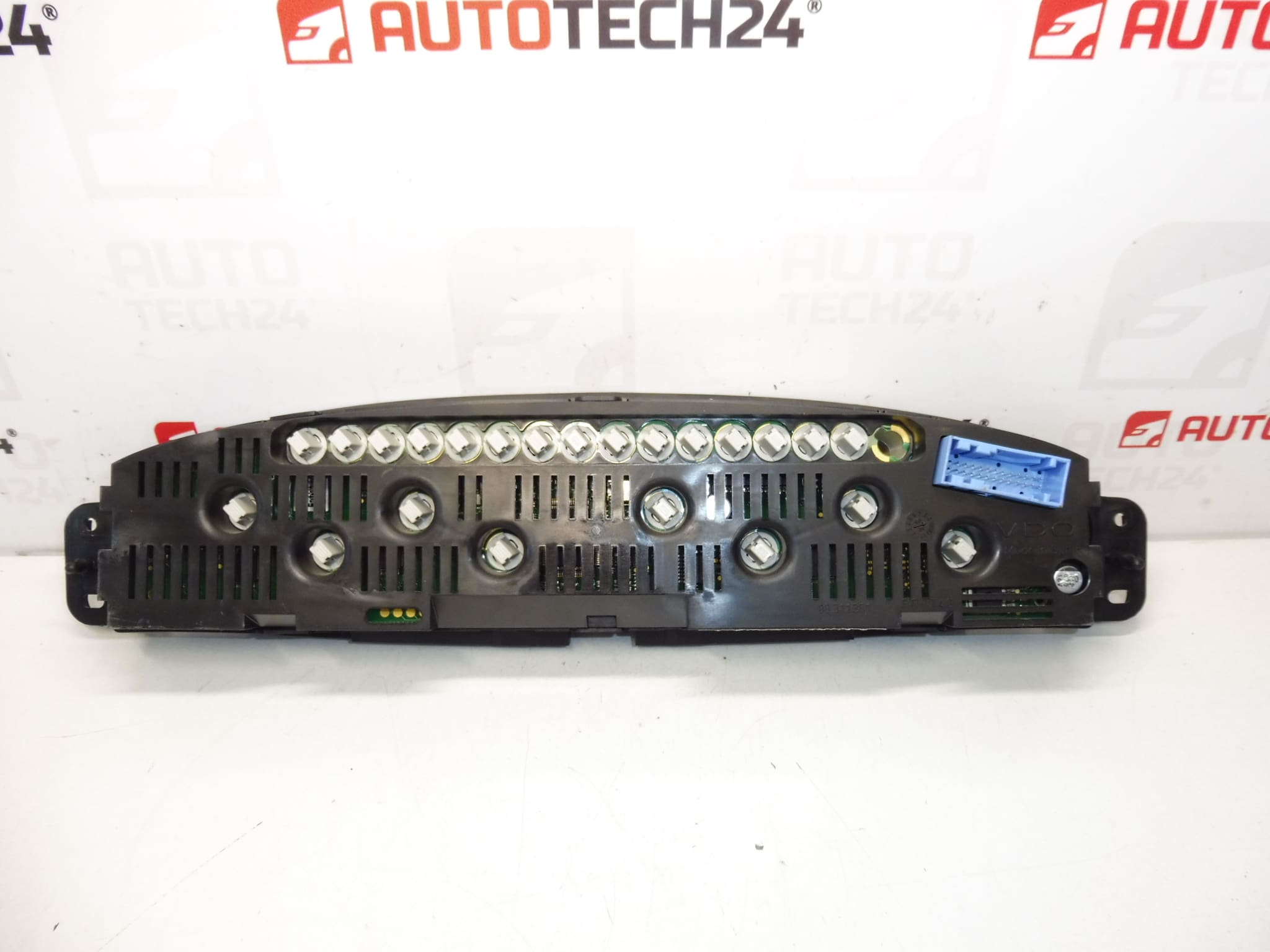 Prędkościomierz Citroën Xsara Picasso 108000 km 9661734780 6105G4 - obrazek 2