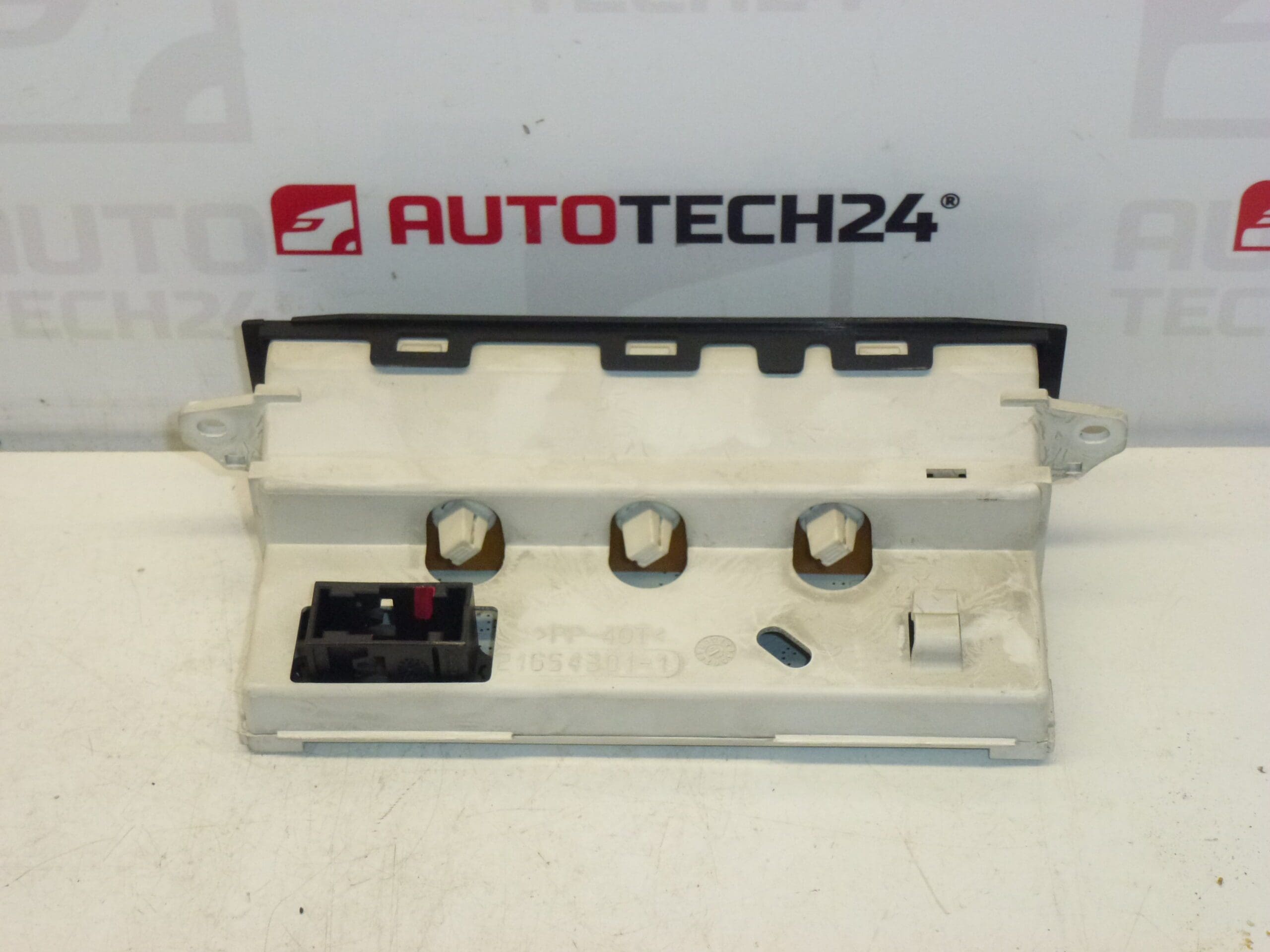 Wyświetlacz radia i komputera pokładowego Citroën Peugeot 1495481077 C00 - obrazek 2